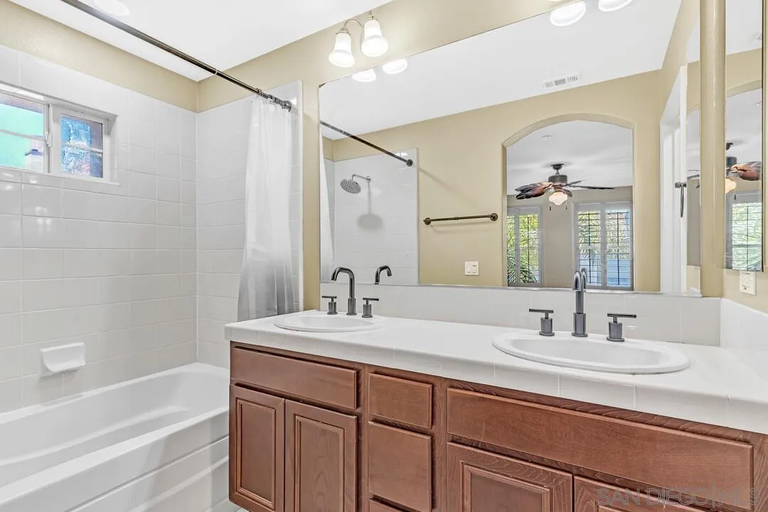 Photo #25: 250034610 Listing: Photo #25