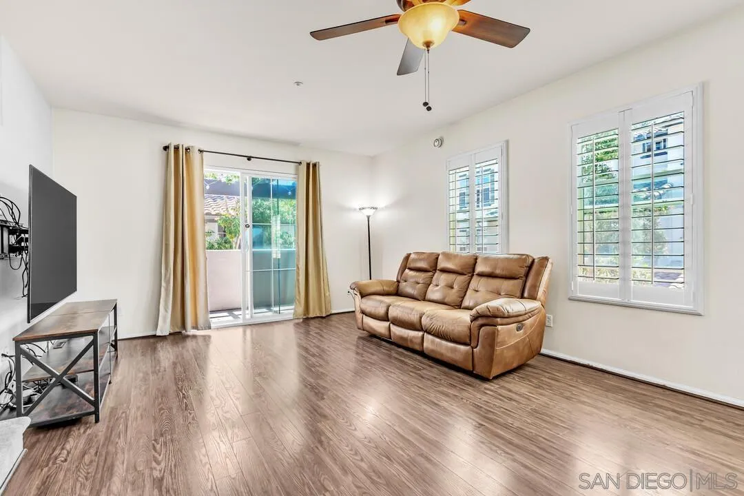 Photo #12: 250034610 Listing: Photo #12