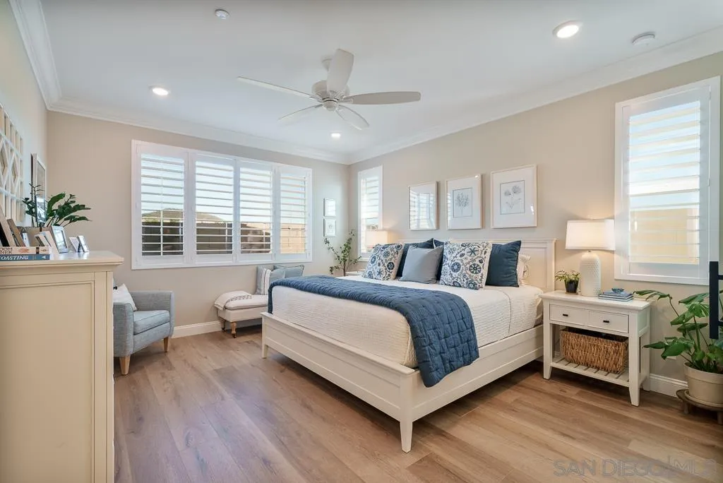 https://cdn.realtyfeed.com/cdn/127/250034612/7fca81e9c8f374c704259de6b4dd1cd5.webp