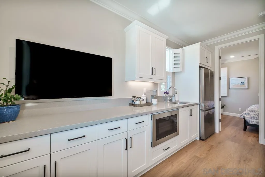 https://cdn.realtyfeed.com/cdn/127/250034612/a0fad28146e1e6f12e8c9cb05a2ac712.webp