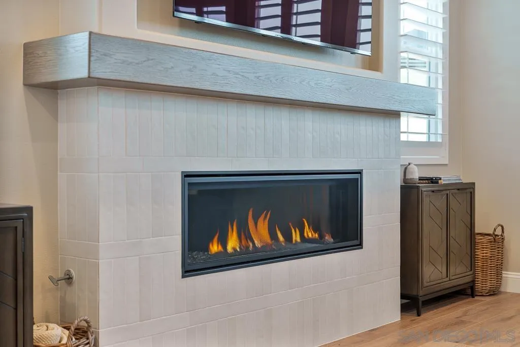https://cdn.realtyfeed.com/cdn/127/250034612/f9631789c433d4bc94d639308893e965.webp