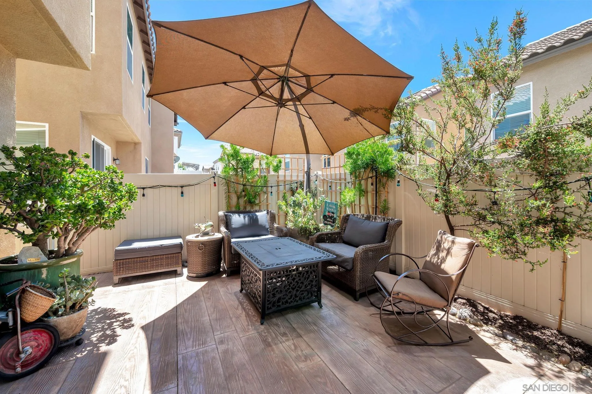 https://cdn.realtyfeed.com/cdn/127/250034613/c2712e38dd23717bdf4c06b4ea4c9c84.webp