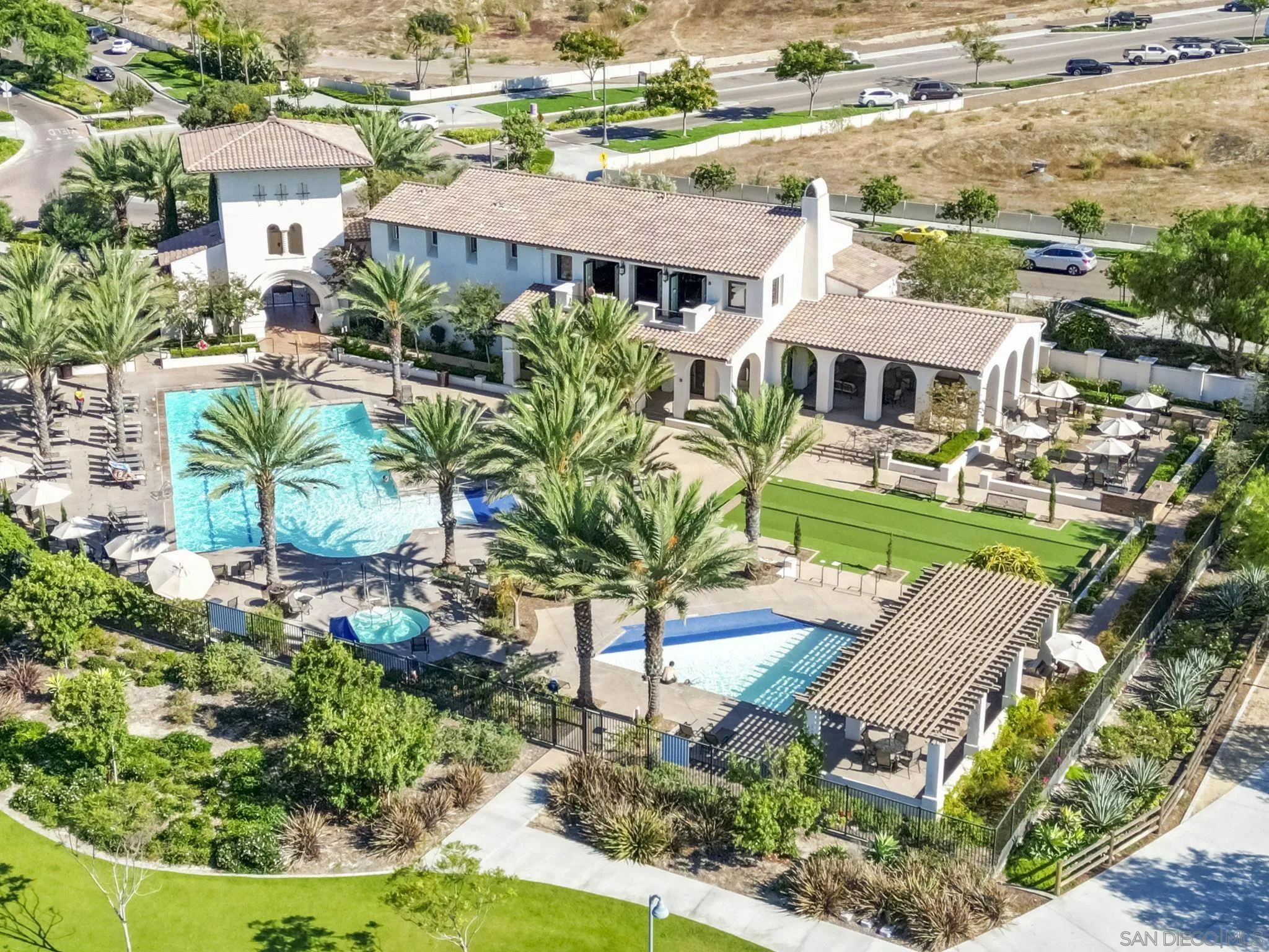 https://cdn.realtyfeed.com/cdn/127/250034613/e907a7df2dc0221d244d6ee4d1b65608.webp