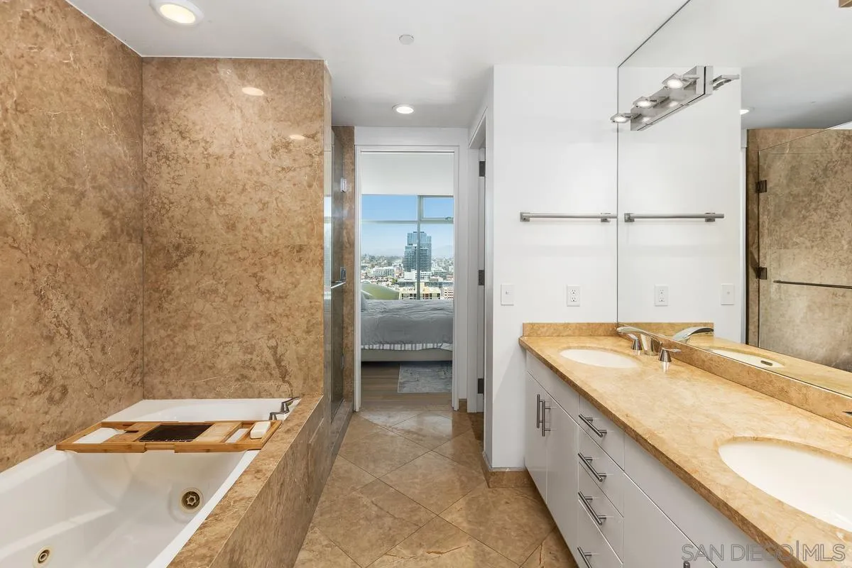 Photo #37: 250034633 Listing: Photo #37
