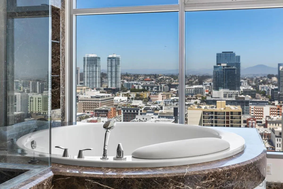 Photo #32: 250034633 Listing: Photo #32