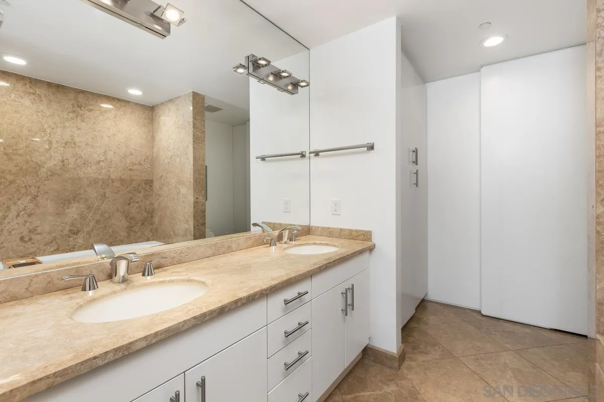 Photo #36: 250034633 Listing: Photo #36