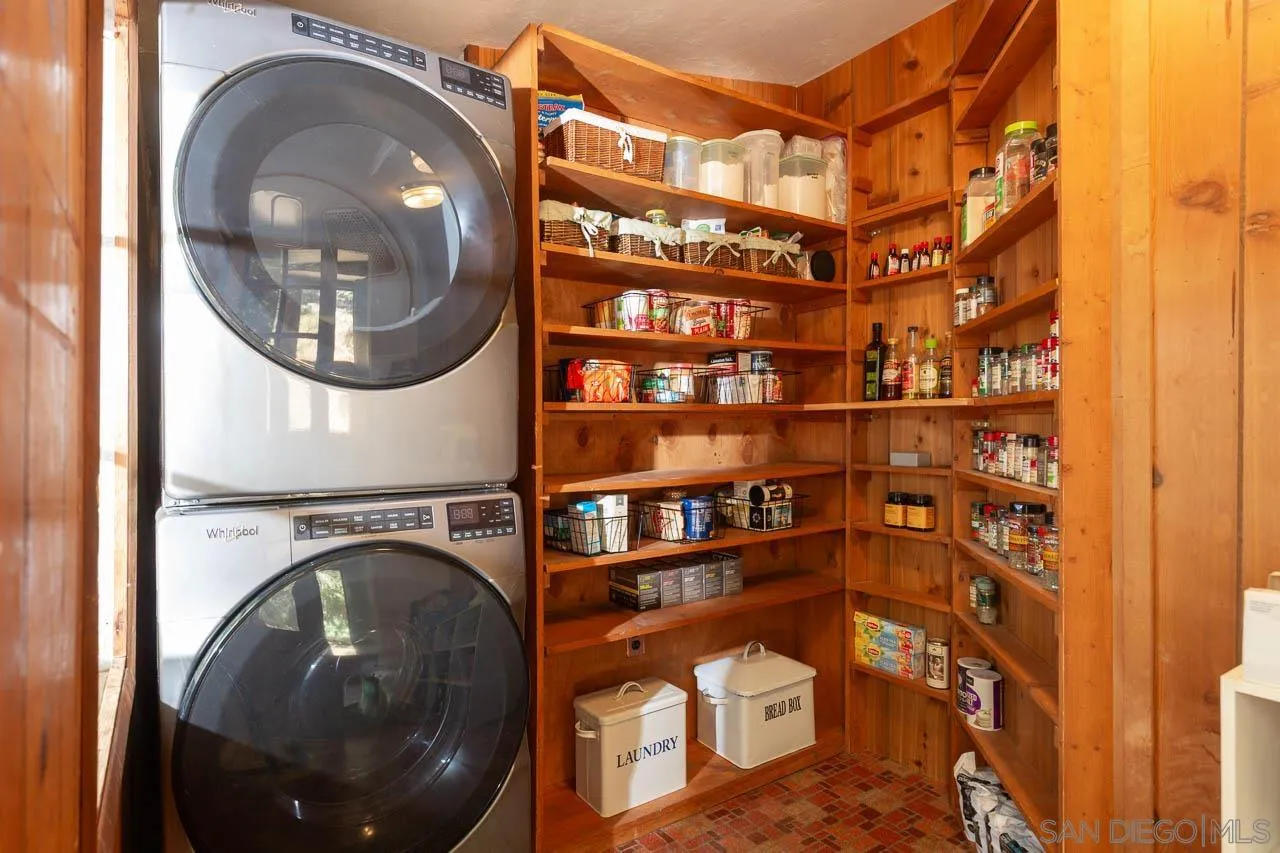https://cdn.realtyfeed.com/cdn/127/250034635/dcc7550863c5c0ff5b0ad28d1e2e6126.webp