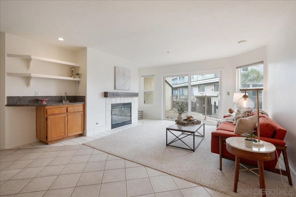 Photo #11: 250034636 Listing: Photo #11