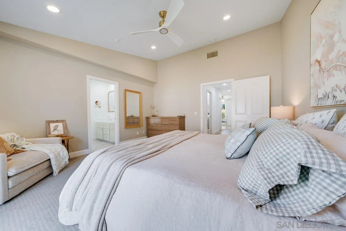 https://cdn.realtyfeed.com/cdn/127/250034645/8d635d8aa39a4d723f550733e0ebdbba.webp