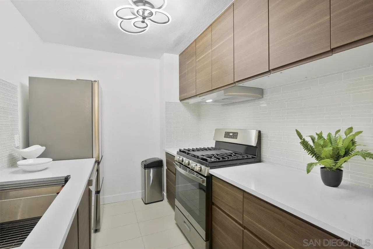 Photo #4: 250034652 Listing 