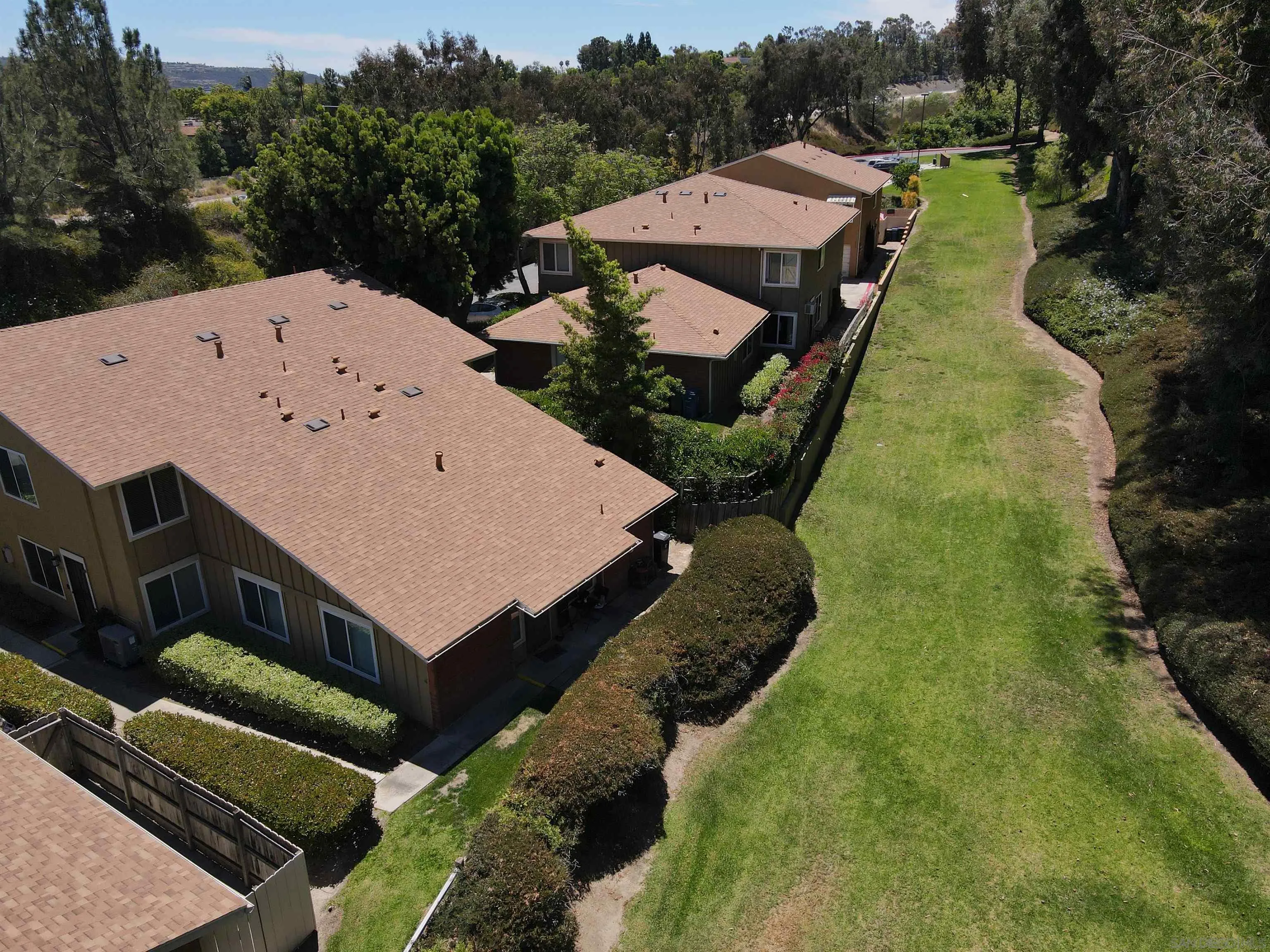 Photo #2: 250034655 Listing 