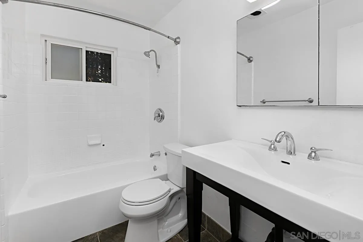 Photo #13: 250034669 Listing: Photo #13