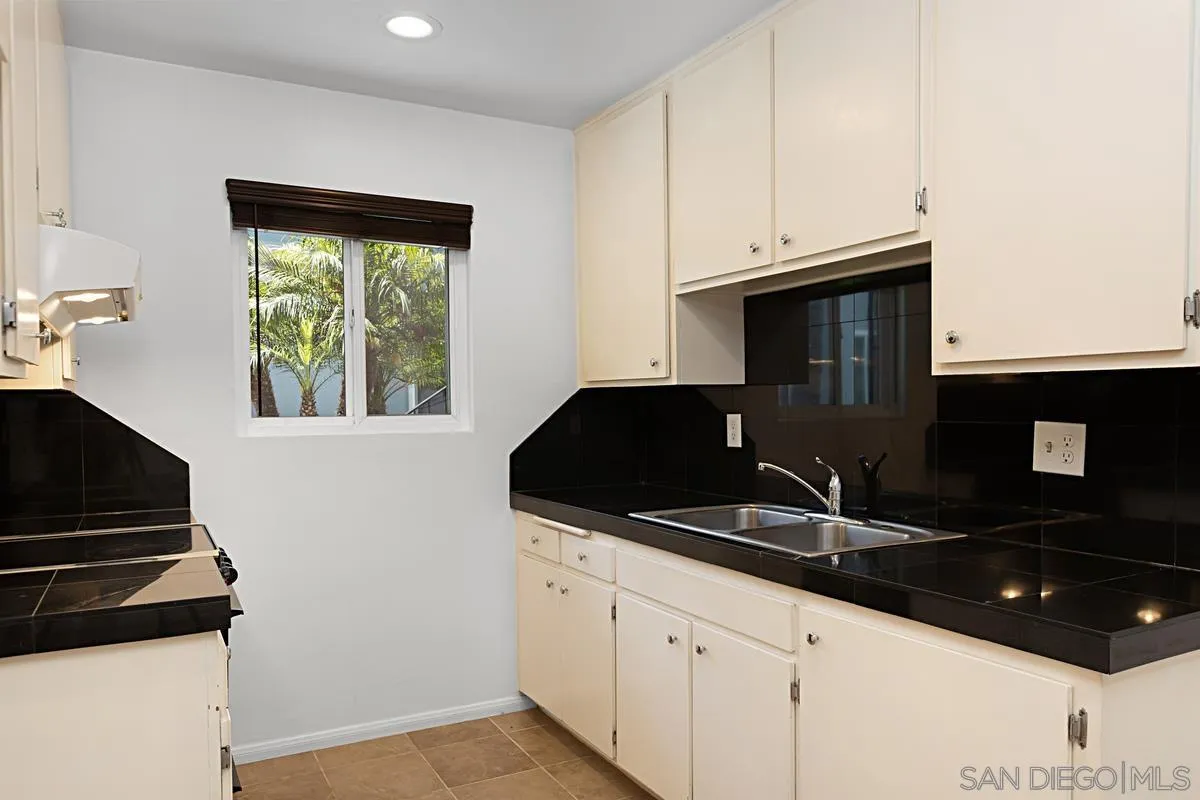 Photo #9: 250034669 Listing: Photo #9