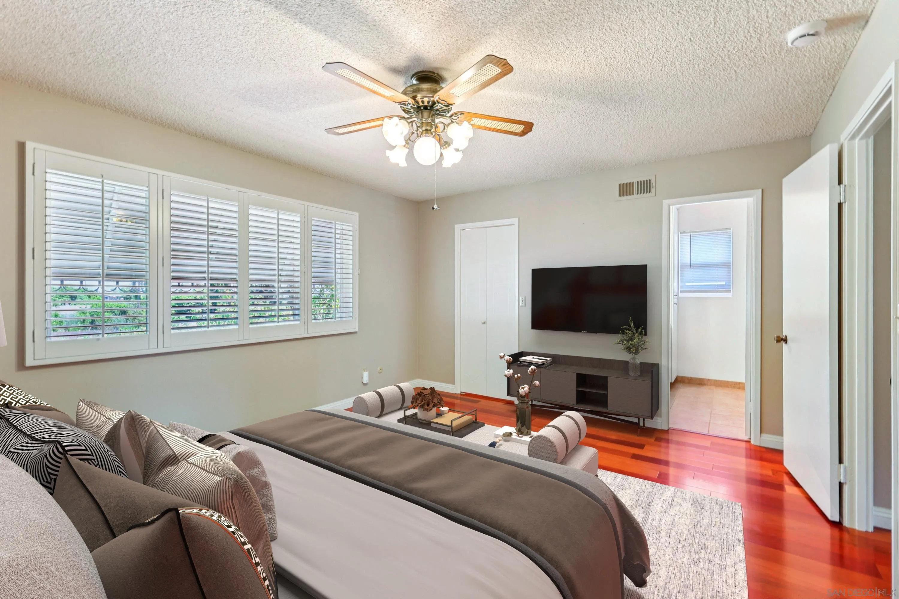 https://cdn.realtyfeed.com/cdn/127/250034671/1598008a820bc3698fce069e4bc6af91.webp