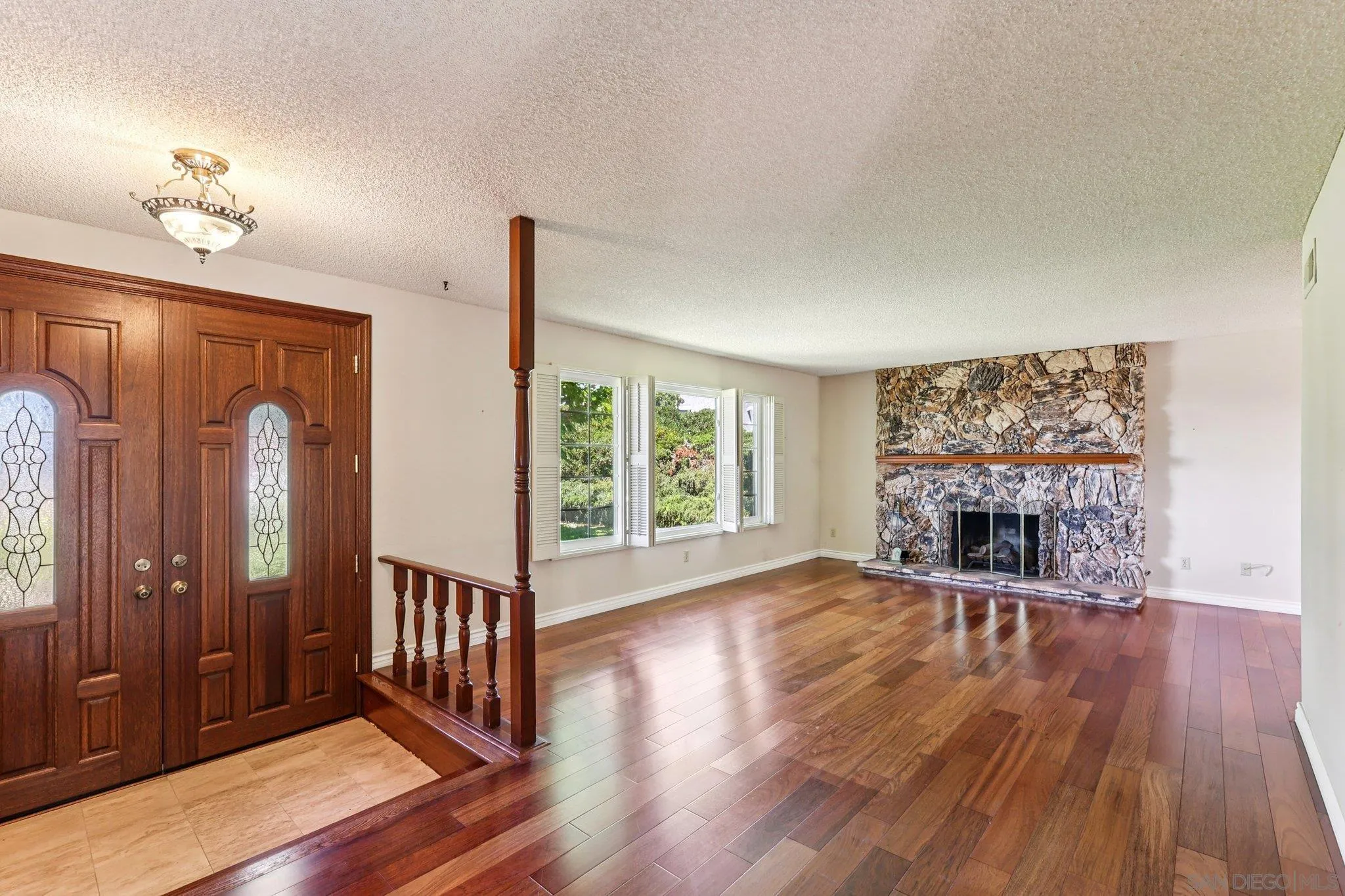 https://cdn.realtyfeed.com/cdn/127/250034671/2080a43b7e70c7a70054bb57fcc19779.webp