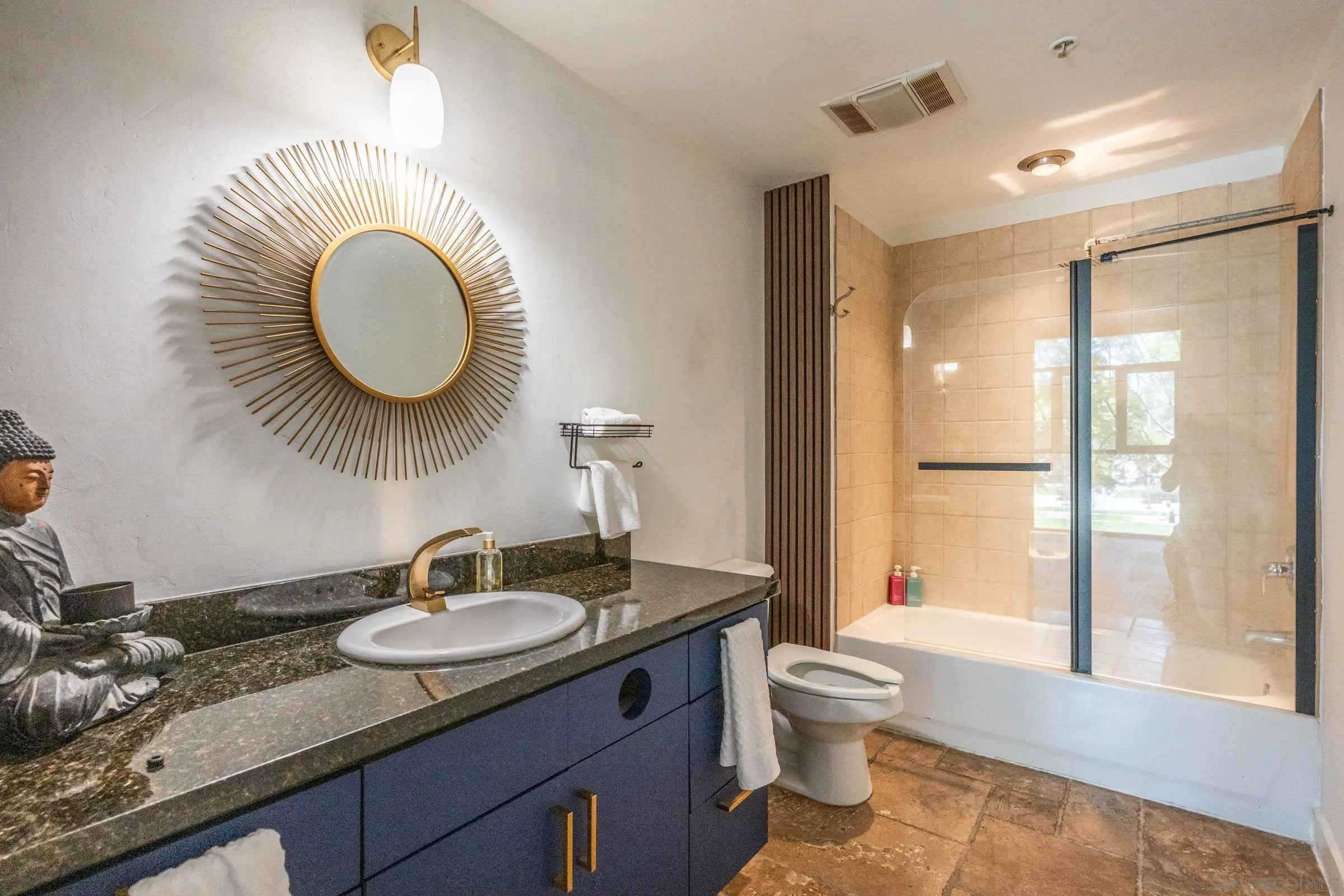 Photo #13: 250034681 Listing: Photo #13
