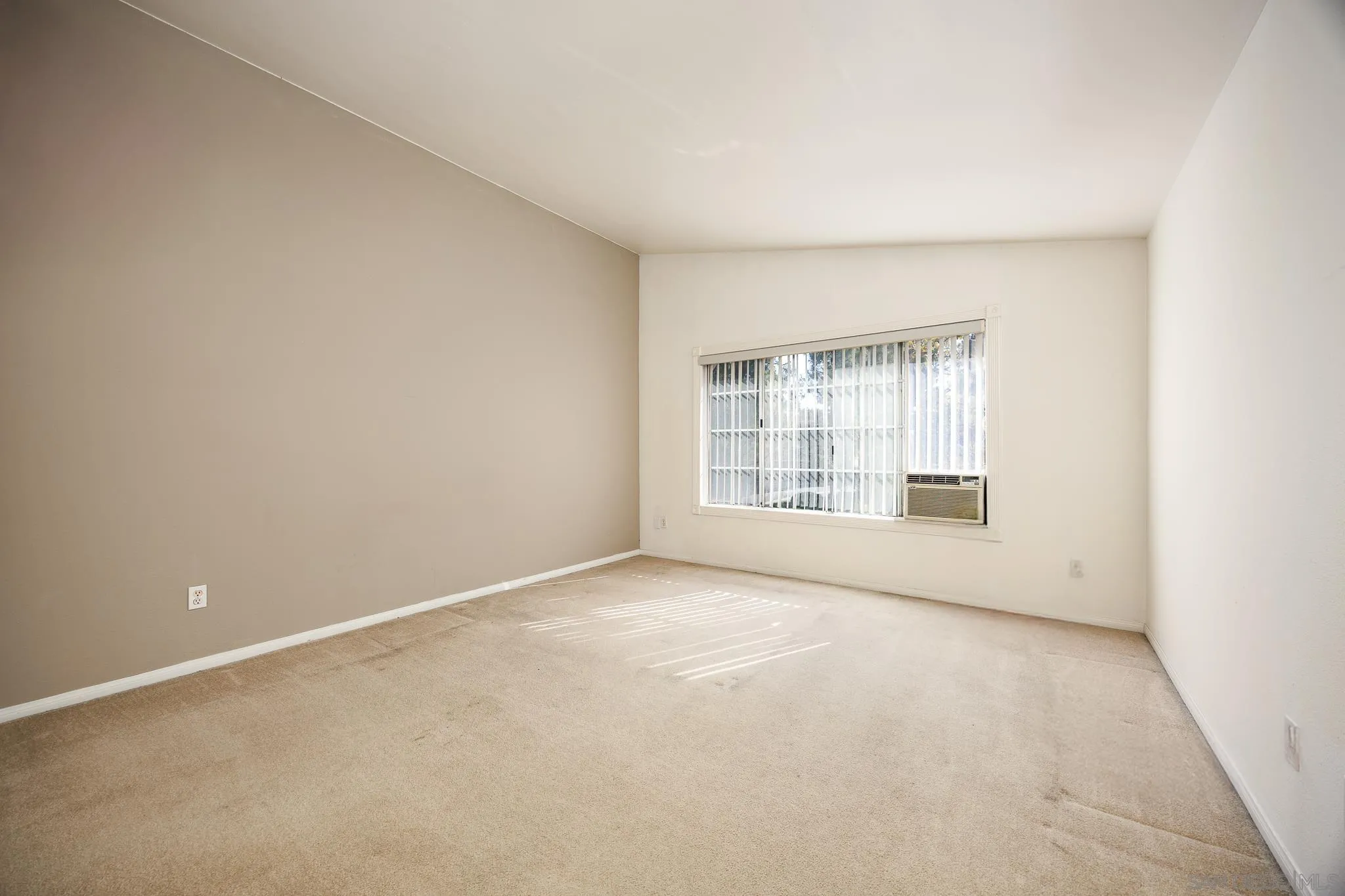 Photo #19: 250034690 Listing: Photo #19