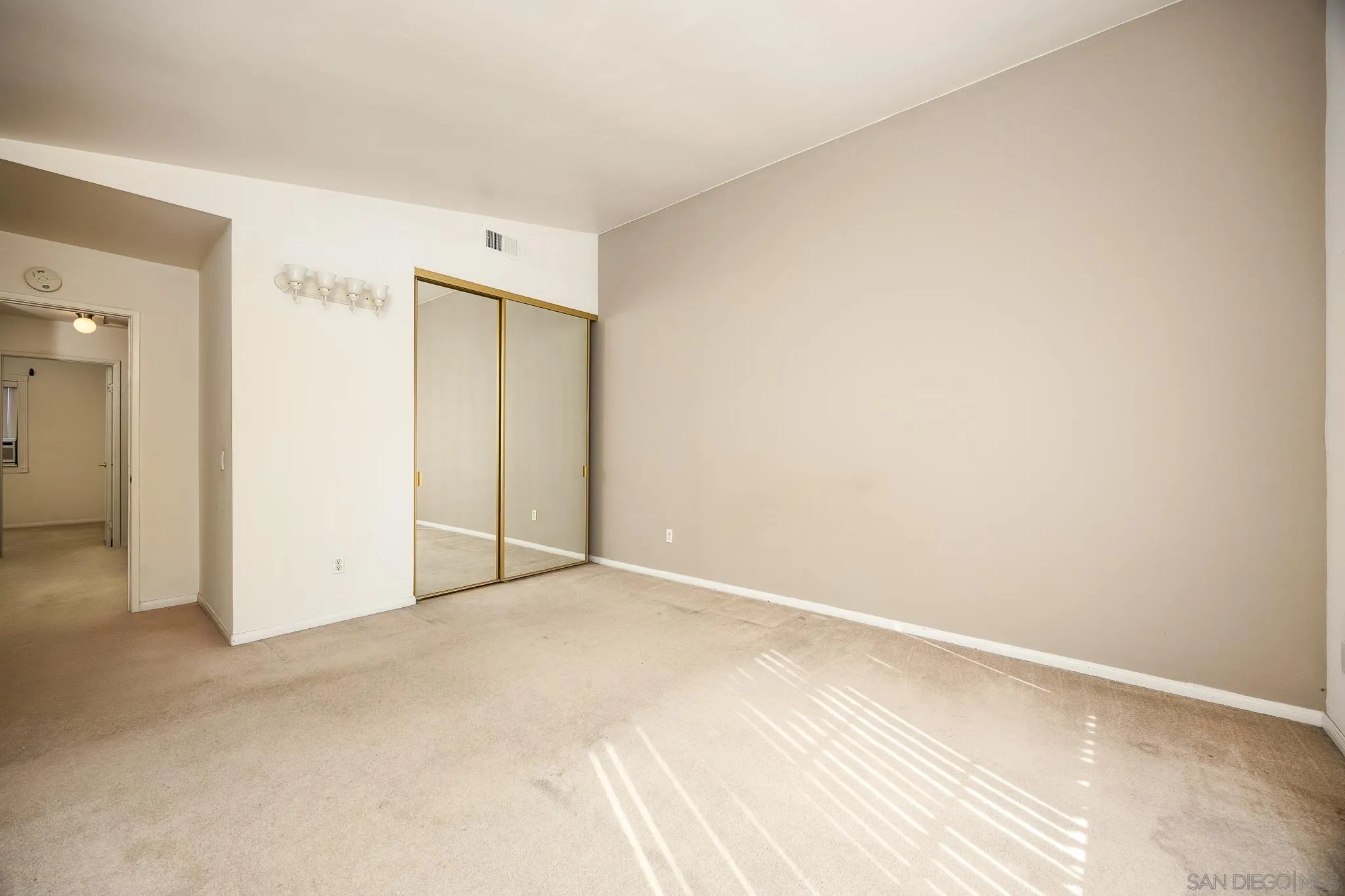 Photo #21: 250034690 Listing: Photo #21
