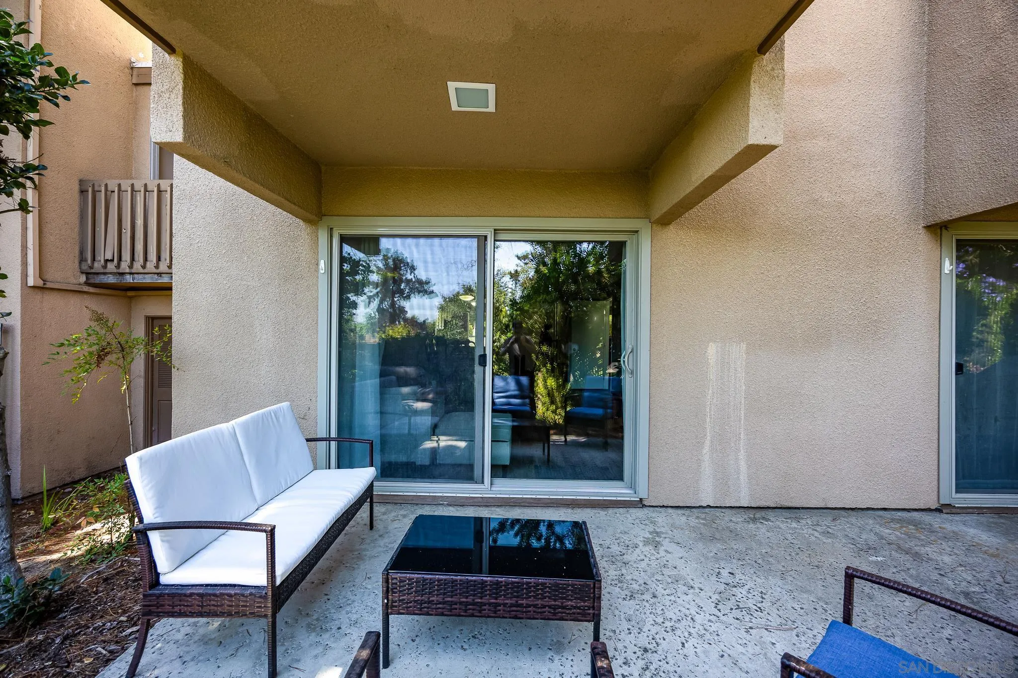 https://cdn.realtyfeed.com/cdn/127/250034692/03398a665d7f624f21eb3745e71d183c.webp