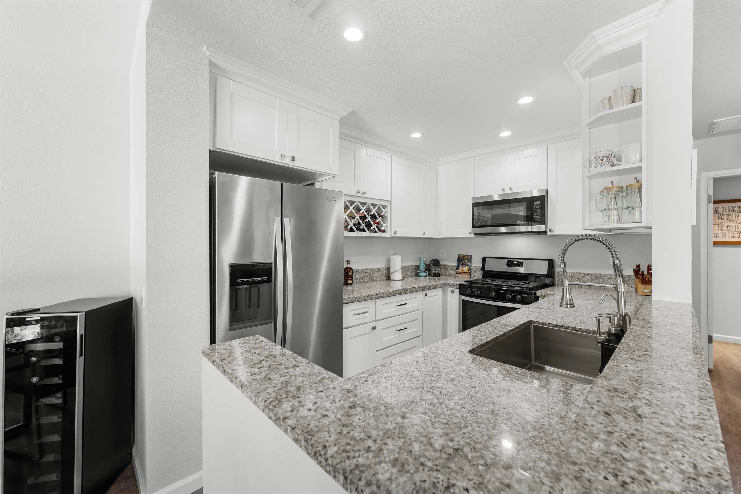 Photo #11: 250034695 Listing: Photo #11
