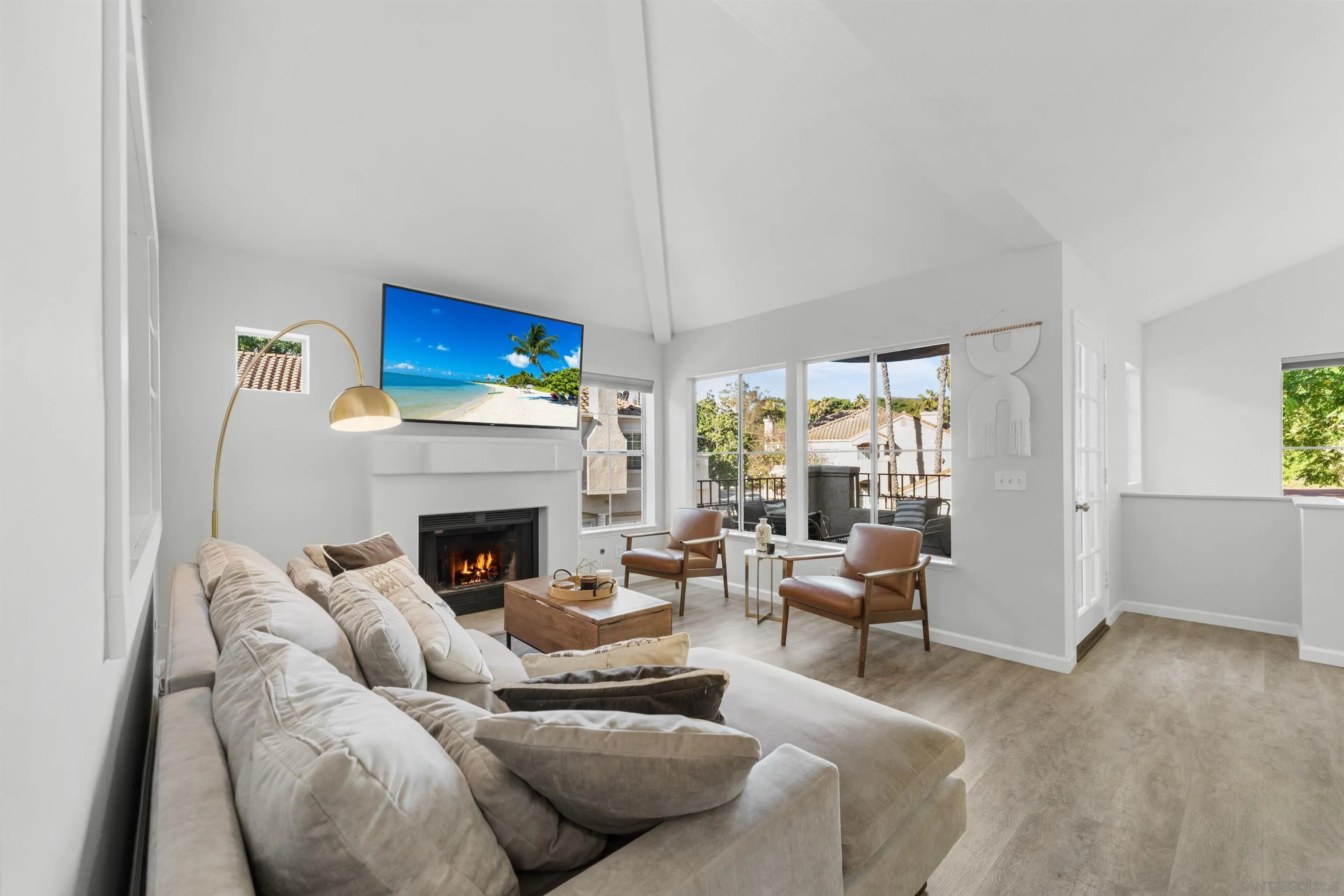 Photo #3: 250034695 Listing 