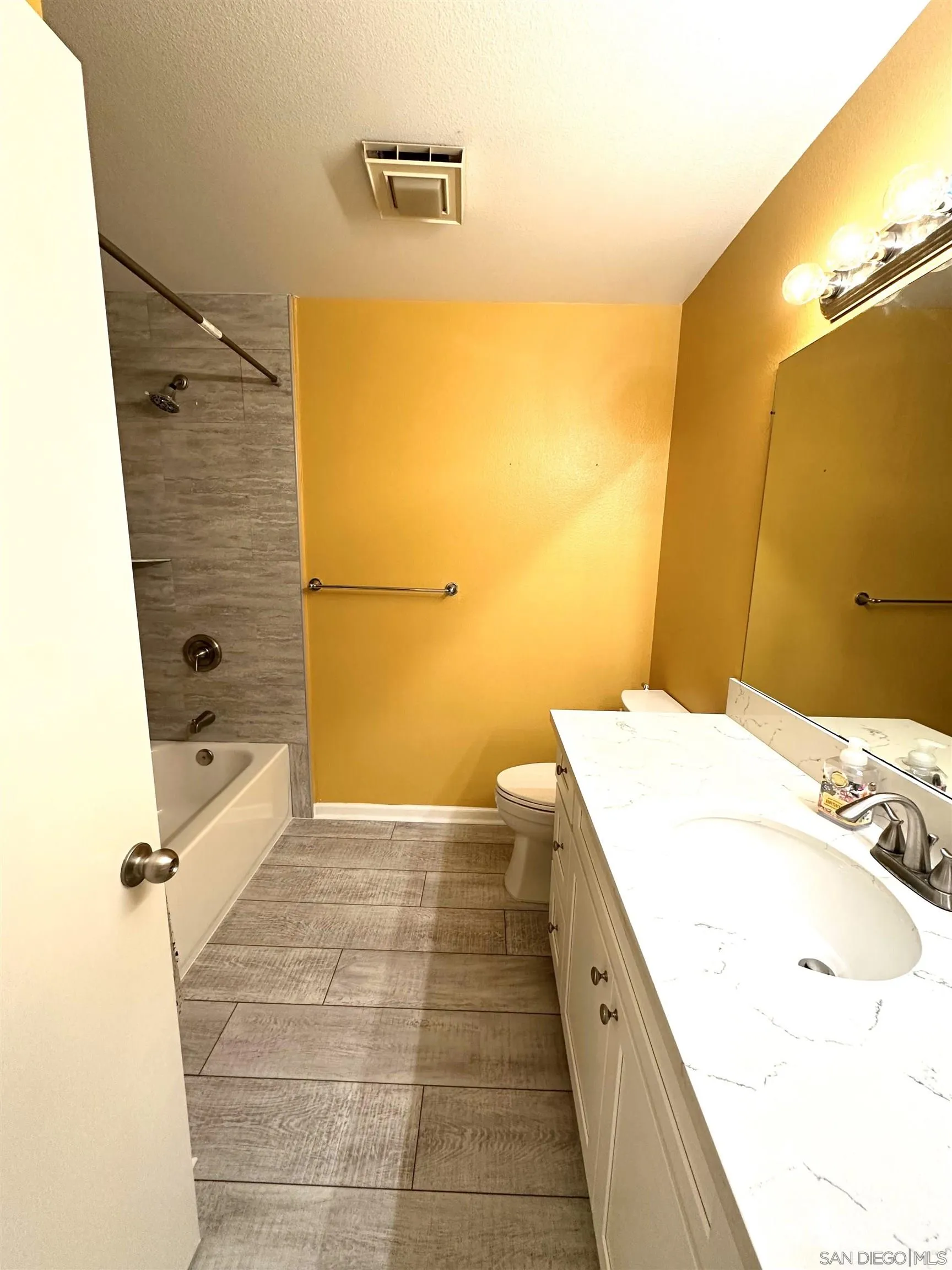Photo #22: 250034702 Listing: Photo #22