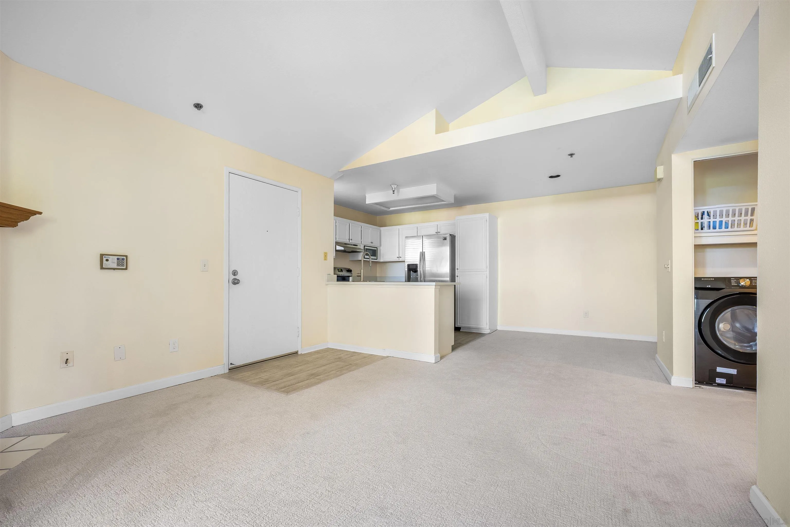 Photo #11: 250034702 Listing: Photo #11