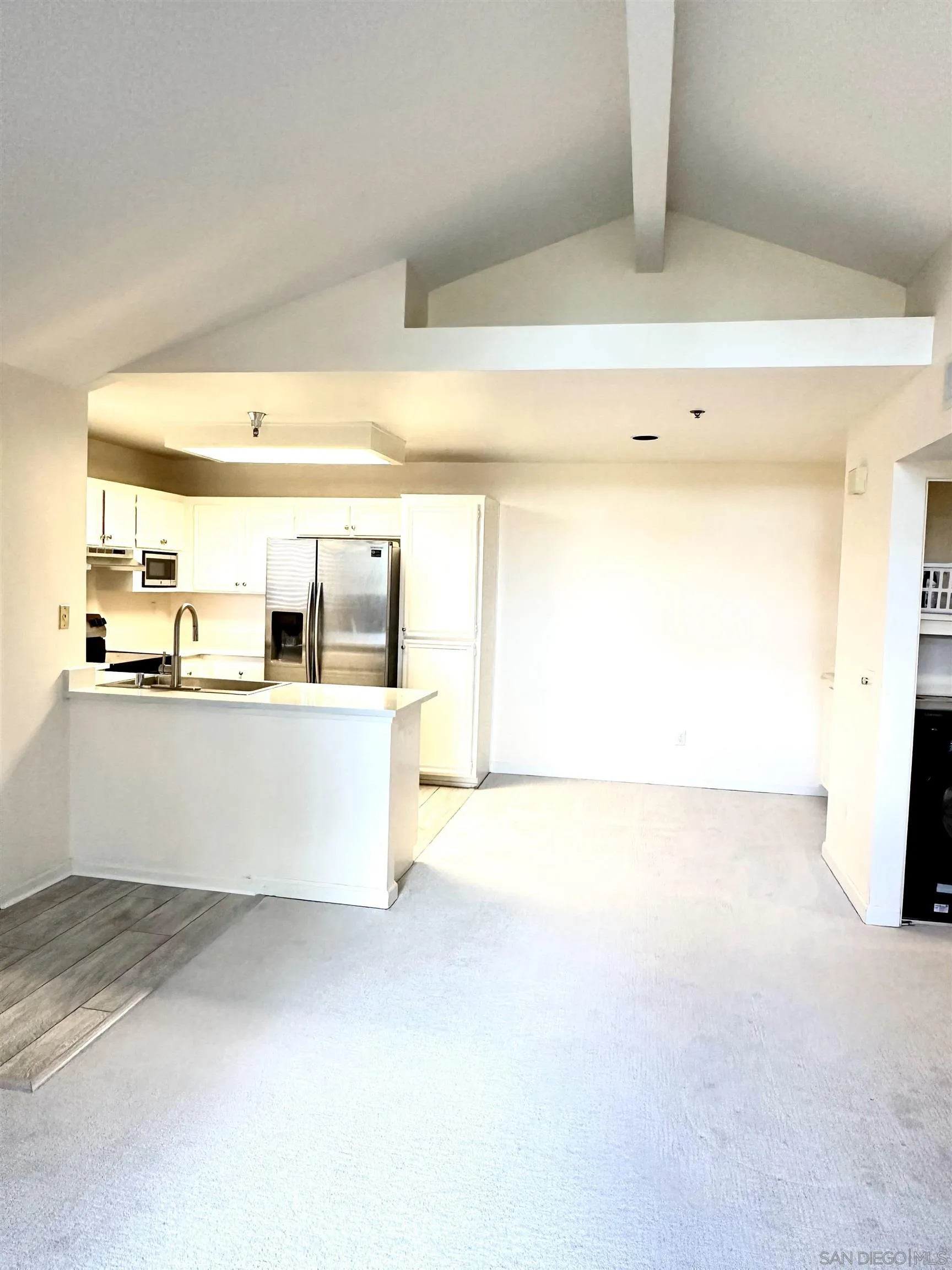 Photo #14: 250034702 Listing: Photo #14