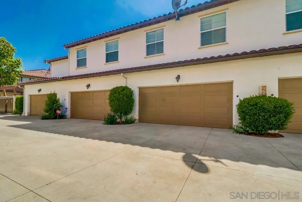 Photo #2: 250034707 Listing 