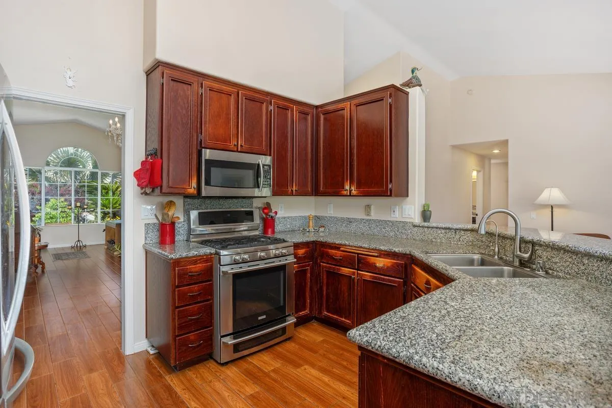 https://cdn.realtyfeed.com/cdn/127/250034720/7bcd99b2c47d439527c72461d3b8b521.webp