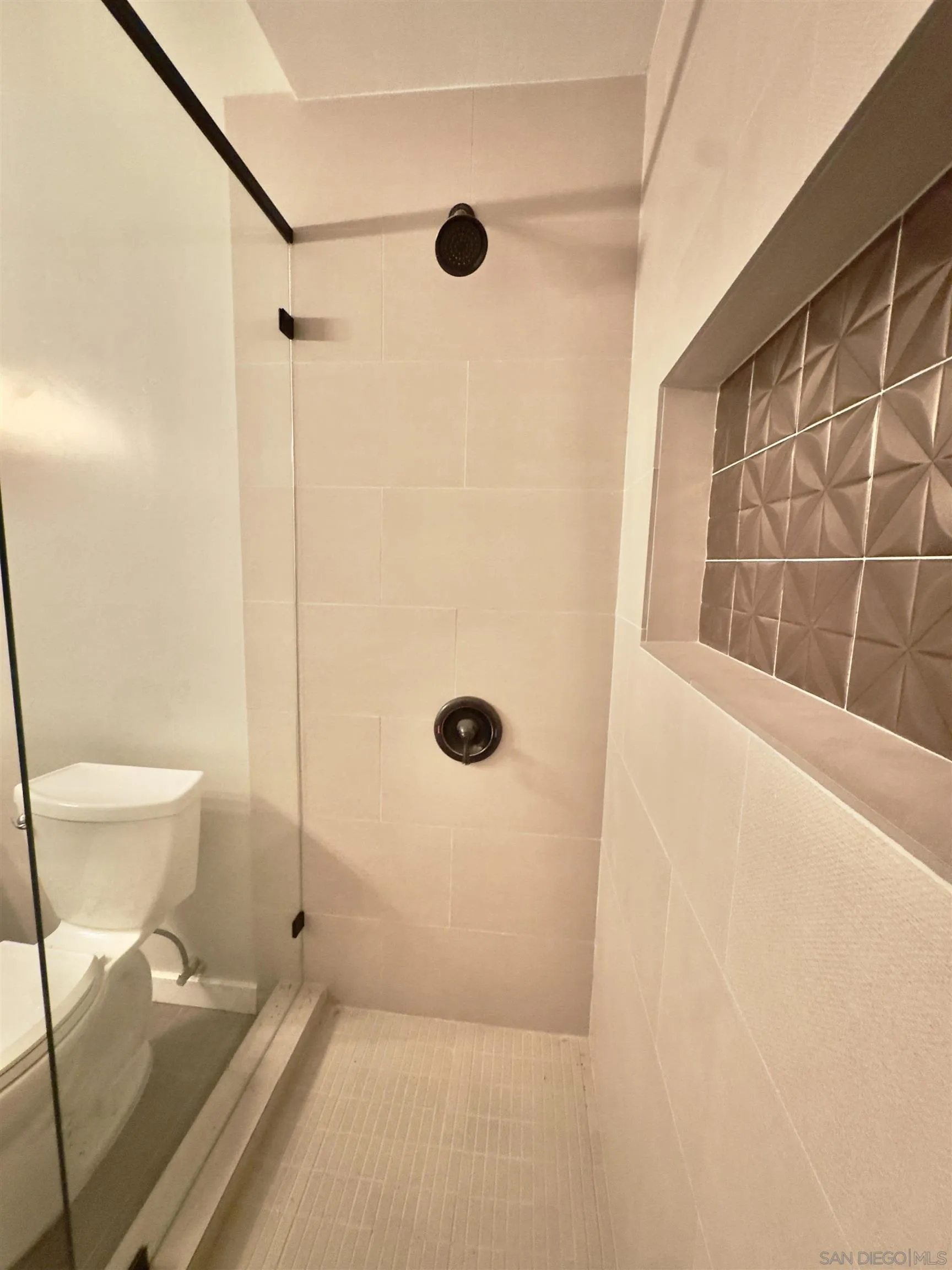 https://cdn.realtyfeed.com/cdn/127/250034752/679fc09a54f3f0b18411c4ef4db3d7a1.webp