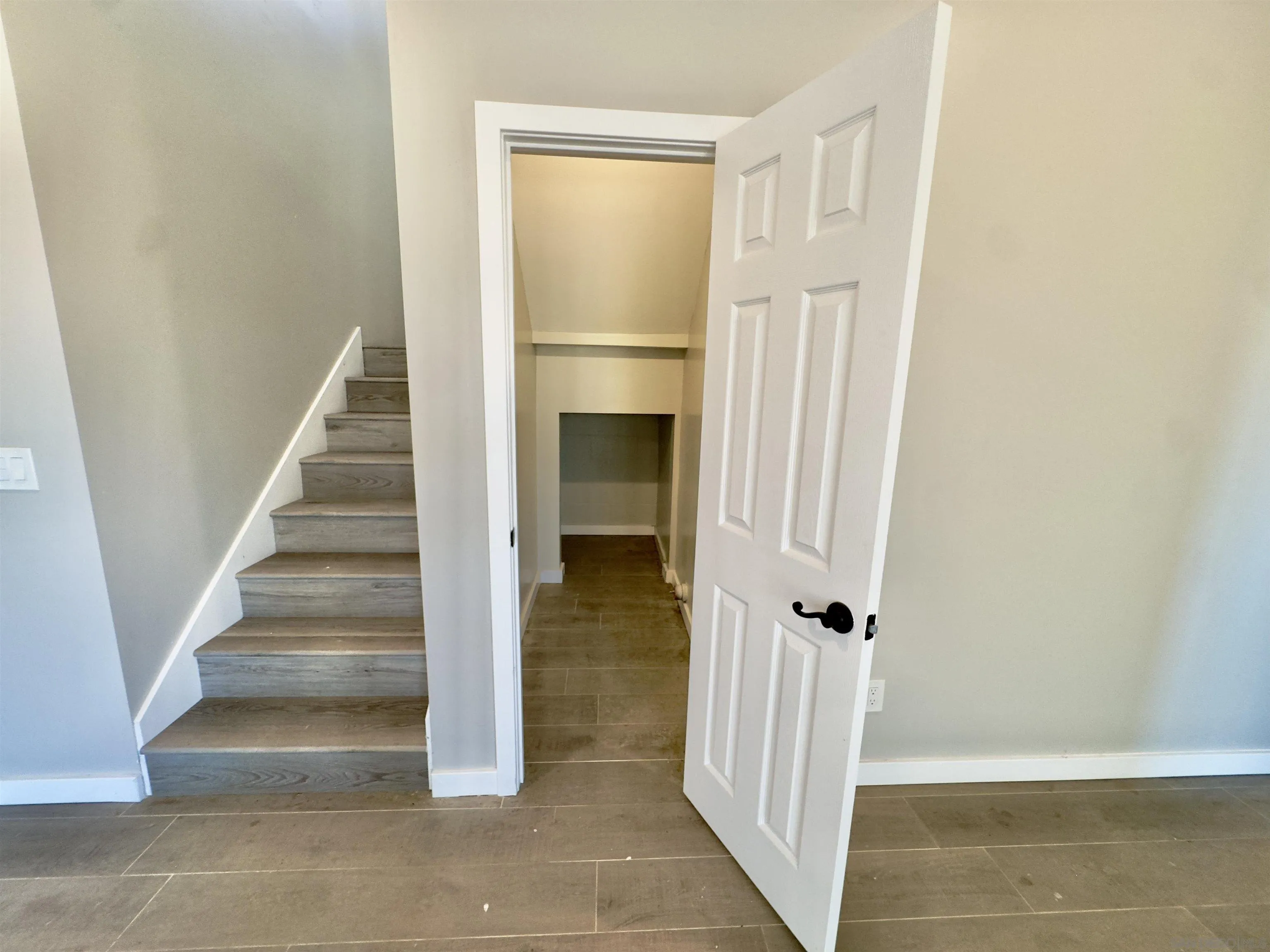 https://cdn.realtyfeed.com/cdn/127/250034752/6cb87c026a95d8f67476f1f89a4fbe81.webp