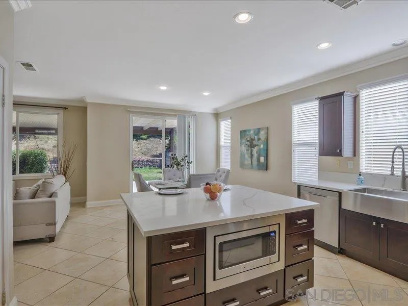 https://cdn.realtyfeed.com/cdn/127/250034757/7e0b027f60c3358a48c1bcf256502541.webp