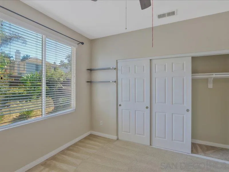 https://cdn.realtyfeed.com/cdn/127/250034757/9369490008432a4b866b73162d486909.webp