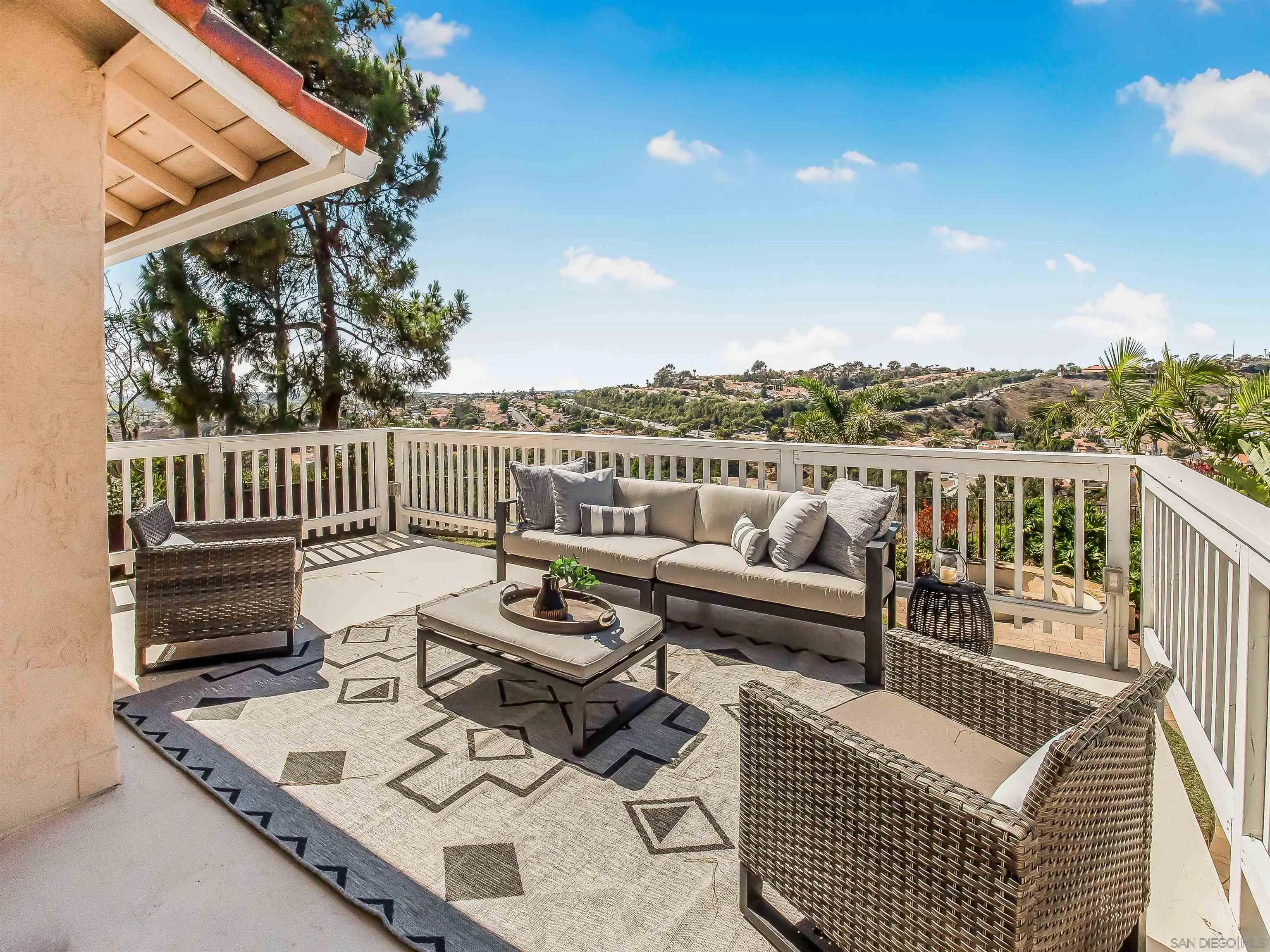 https://cdn.realtyfeed.com/cdn/127/250034759/34b026a5f57c6fc5a099a96b40528f12.webp