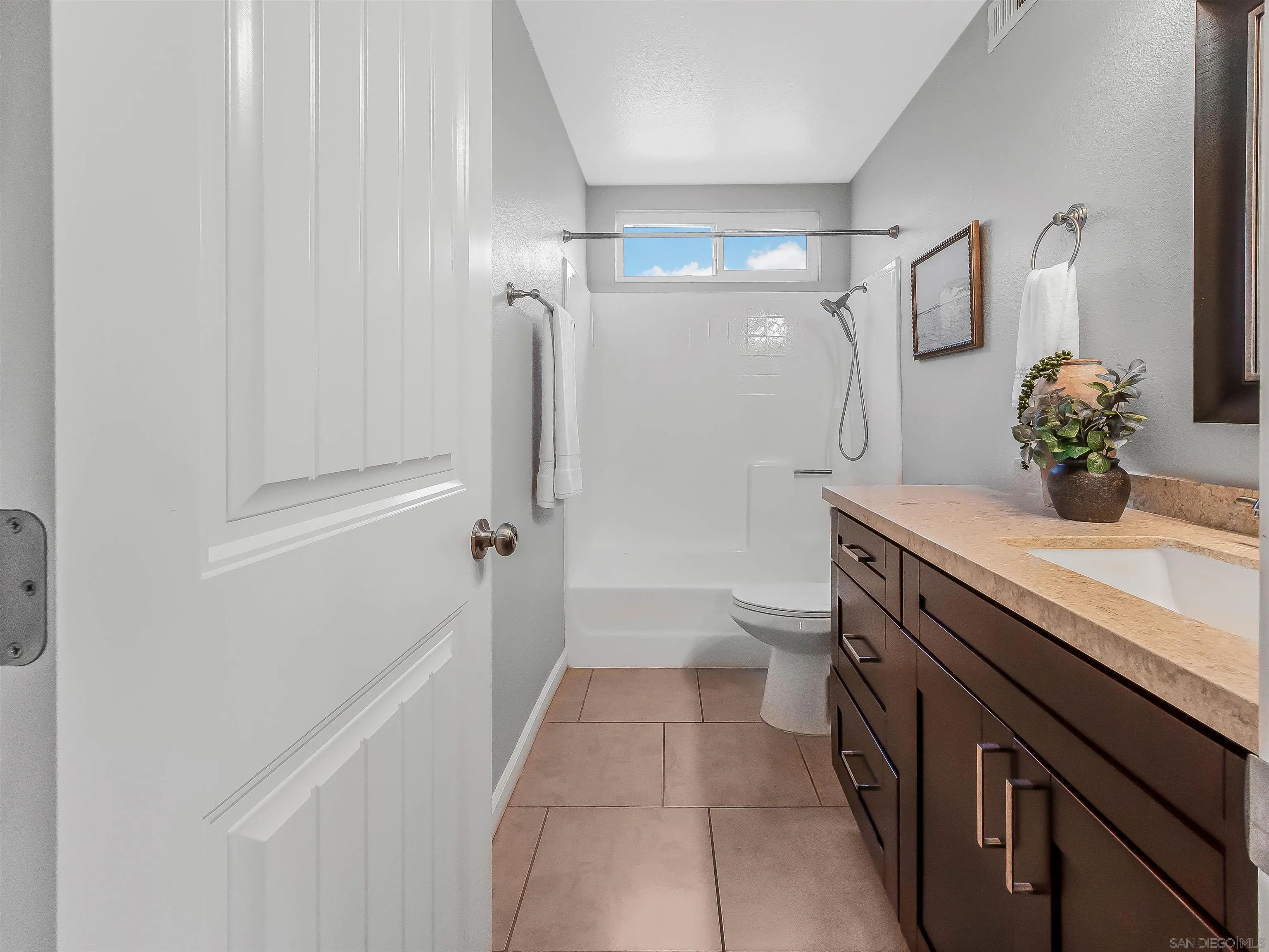 https://cdn.realtyfeed.com/cdn/127/250034759/a9589f1fc594a3c1eac07ca1b19c914d.webp