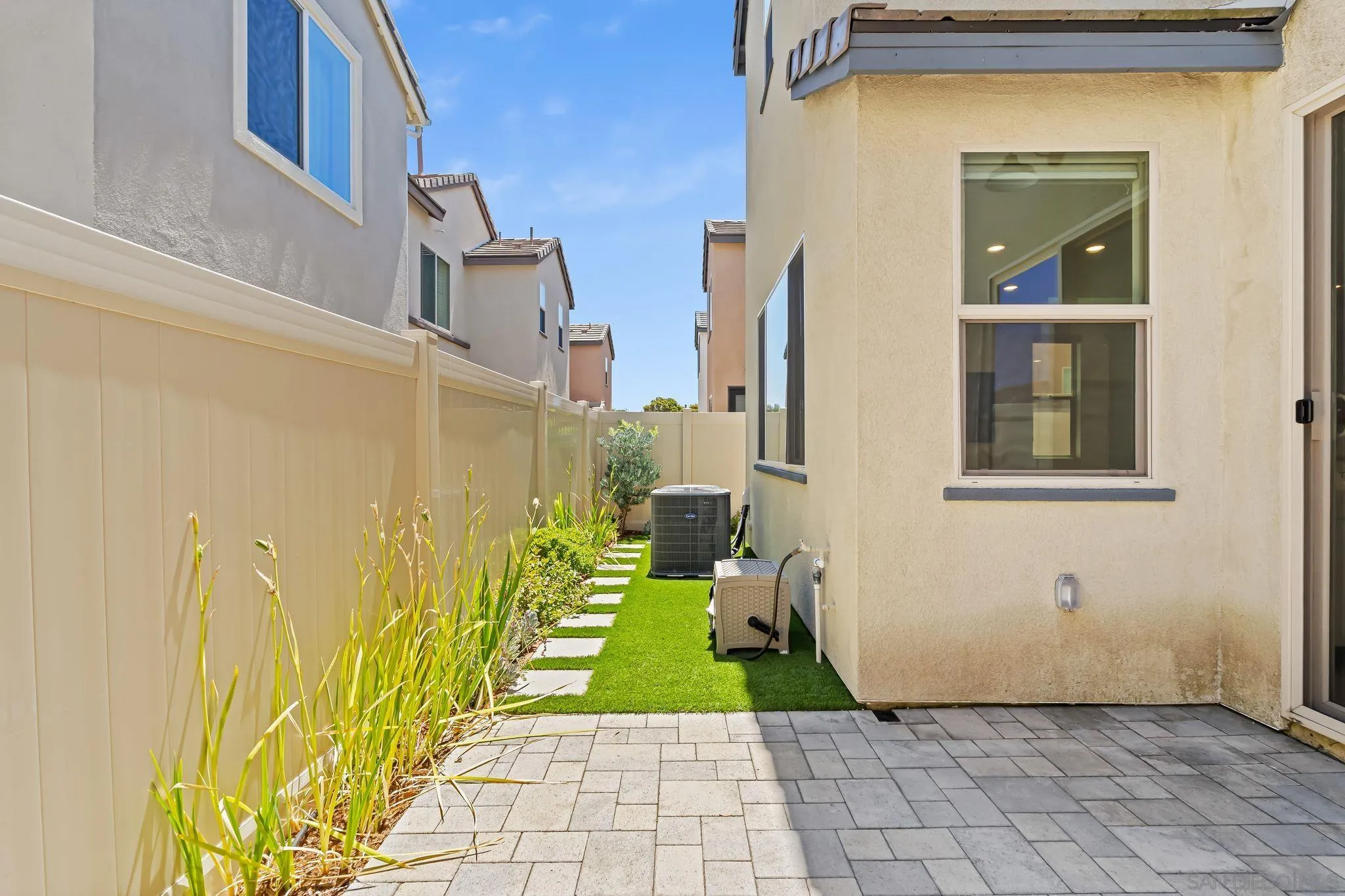 https://cdn.realtyfeed.com/cdn/127/250034766/3fb17428c0bb13806ba0c8fc12615919.webp