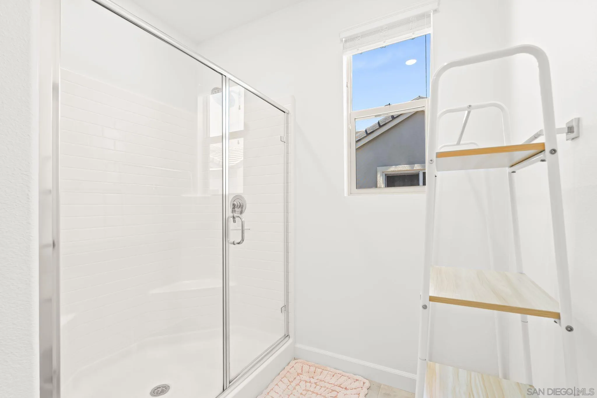 https://cdn.realtyfeed.com/cdn/127/250034766/f23d270b708f08dd759d508edfb40a2d.webp