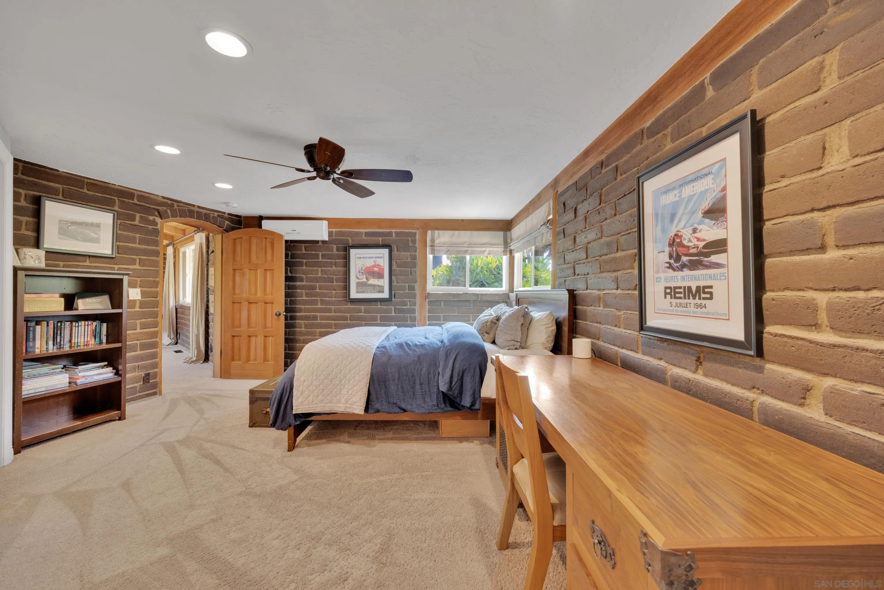 https://cdn.realtyfeed.com/cdn/127/250034770/d00d03224a34206475996fcdf1b7a6ba.webp