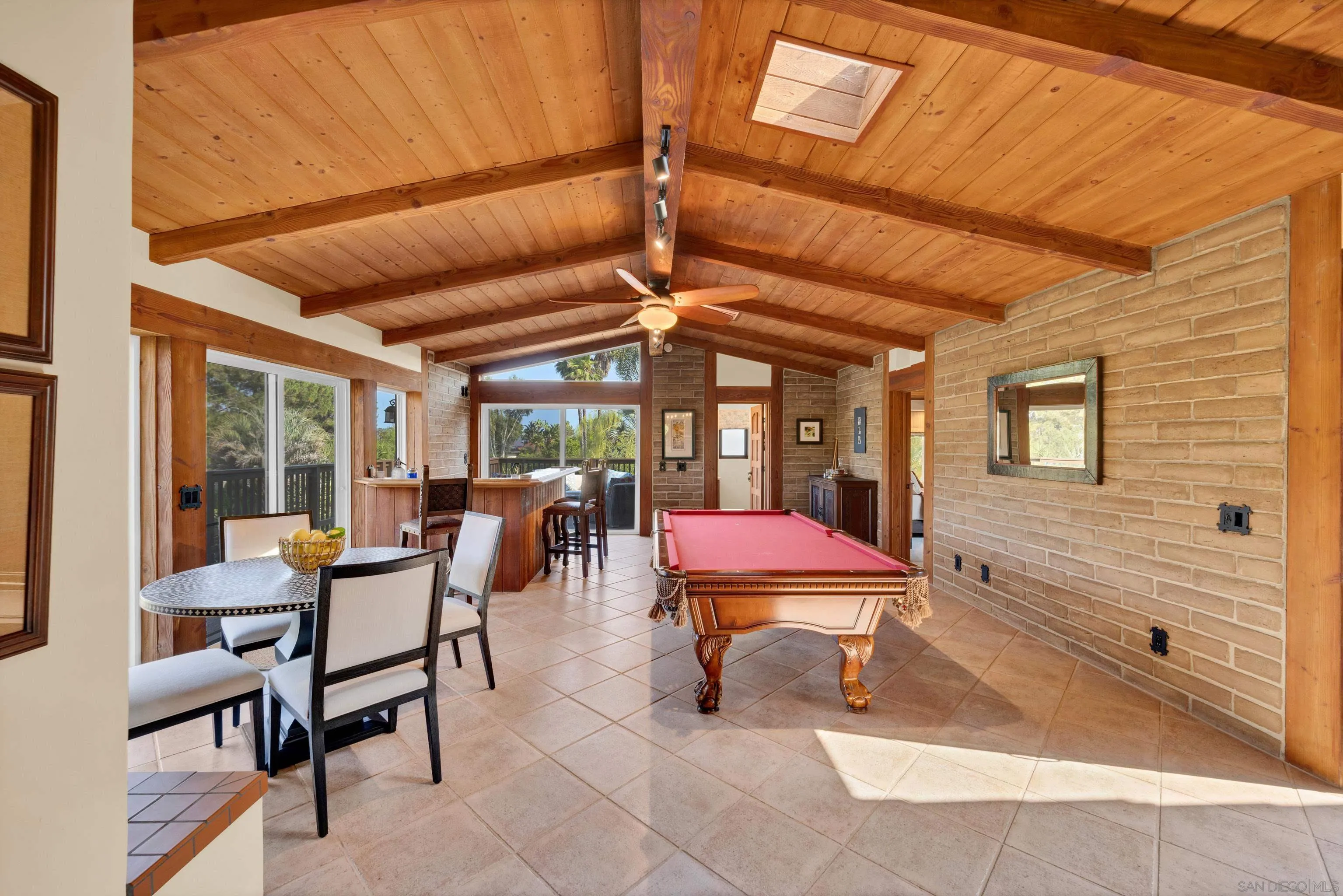 https://cdn.realtyfeed.com/cdn/127/250034770/e1362fe1822dcc8b33d15935e6356f39.webp