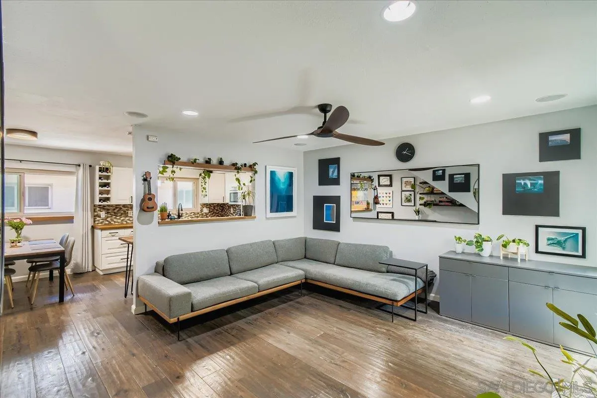 Photo #5: 250034784 Listing 