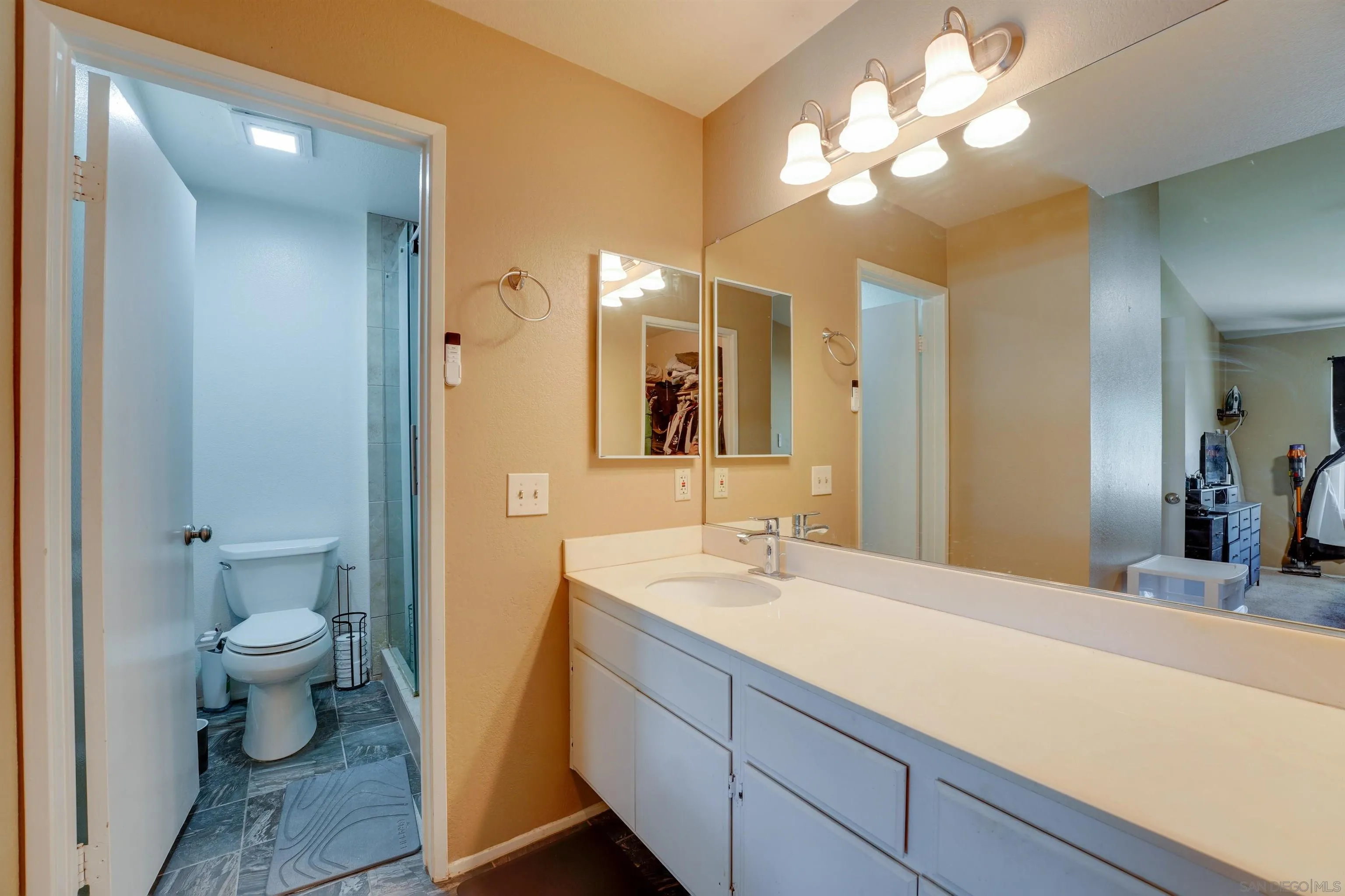 Photo #21: 250034789 Listing: Photo #21