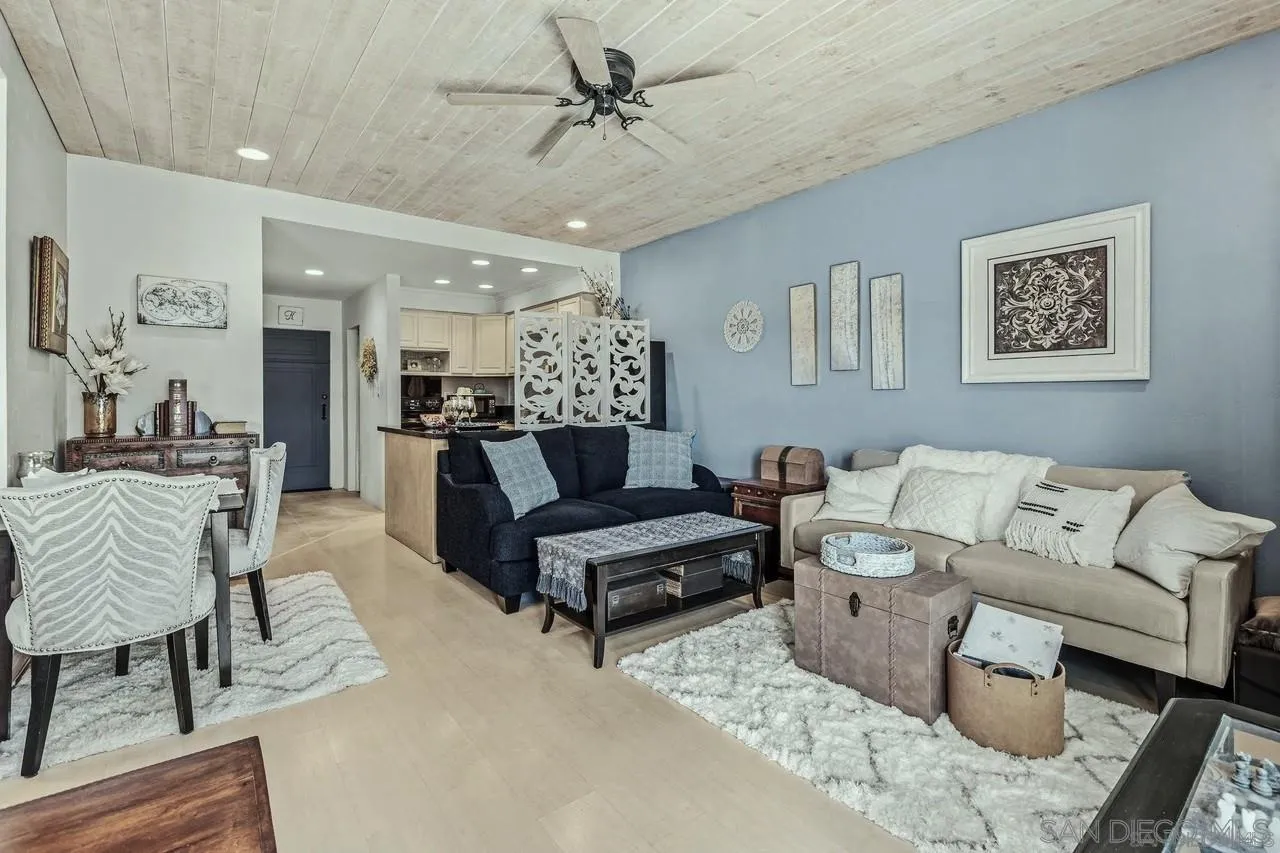 Photo #12: 250034792 Listing: Photo #12