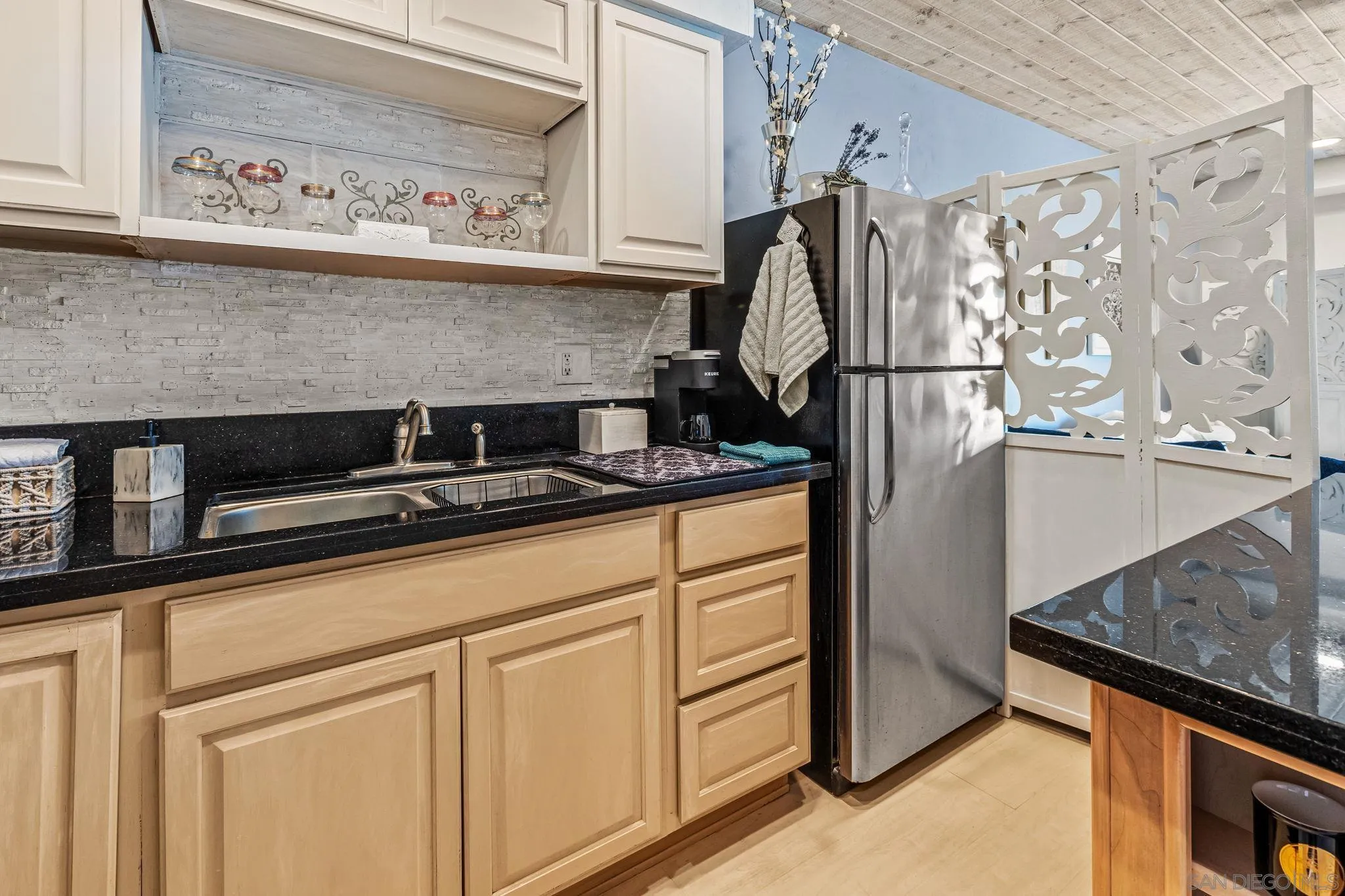 Photo #7: 250034792 Listing: Photo #7