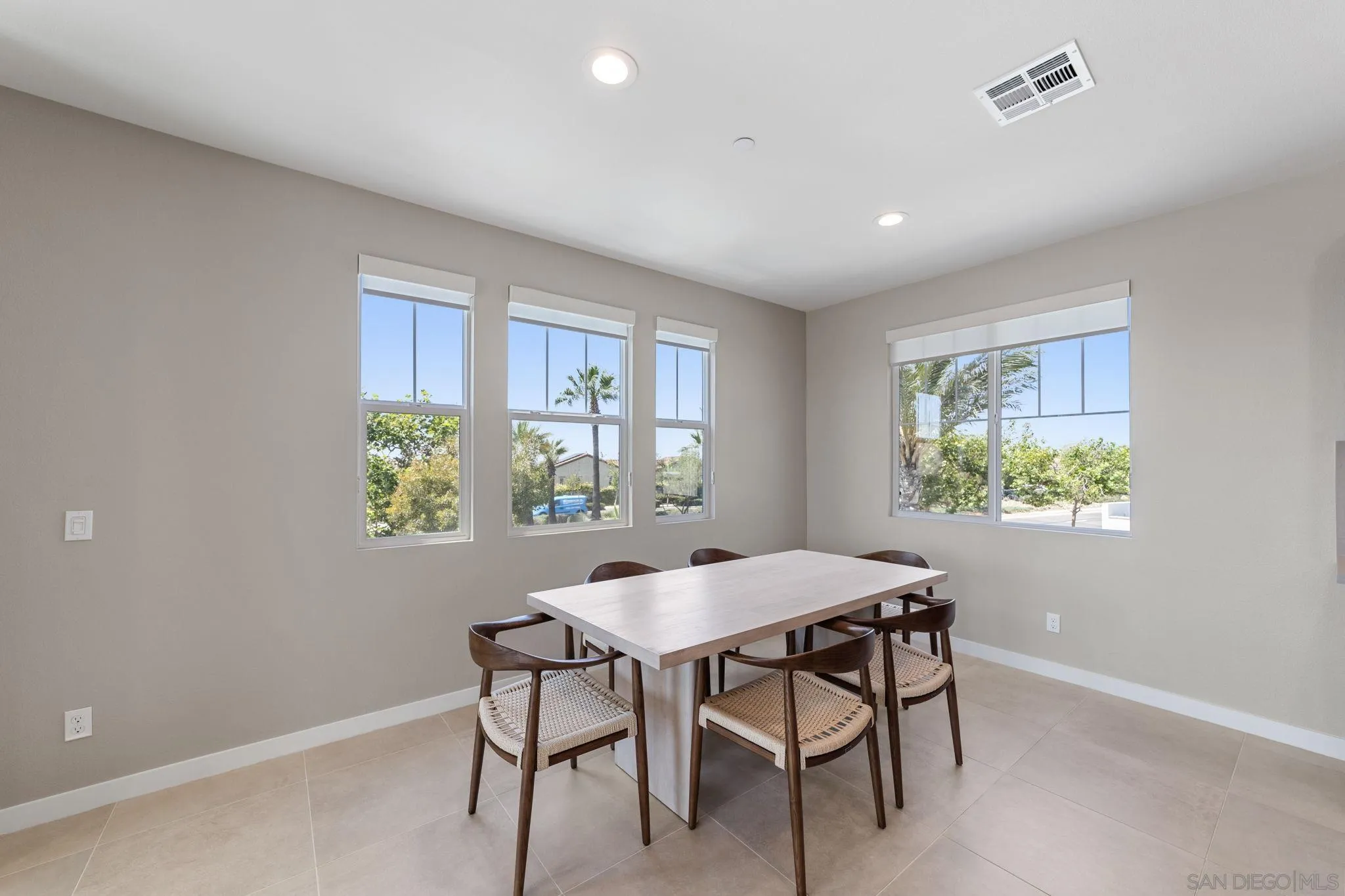 Photo #7: 250034795 Listing: Photo #7