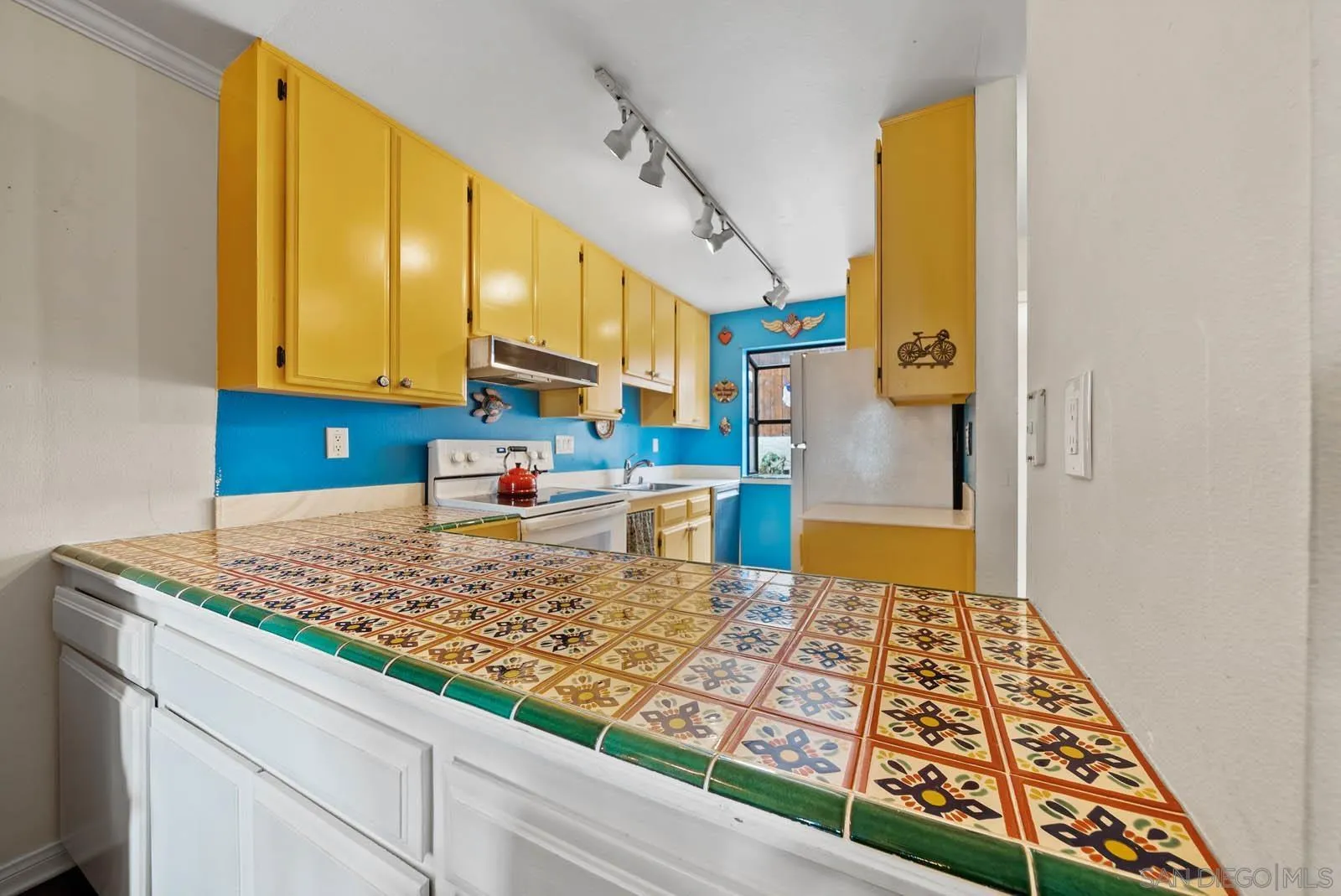 Photo #11: 250034799 Listing: Photo #11