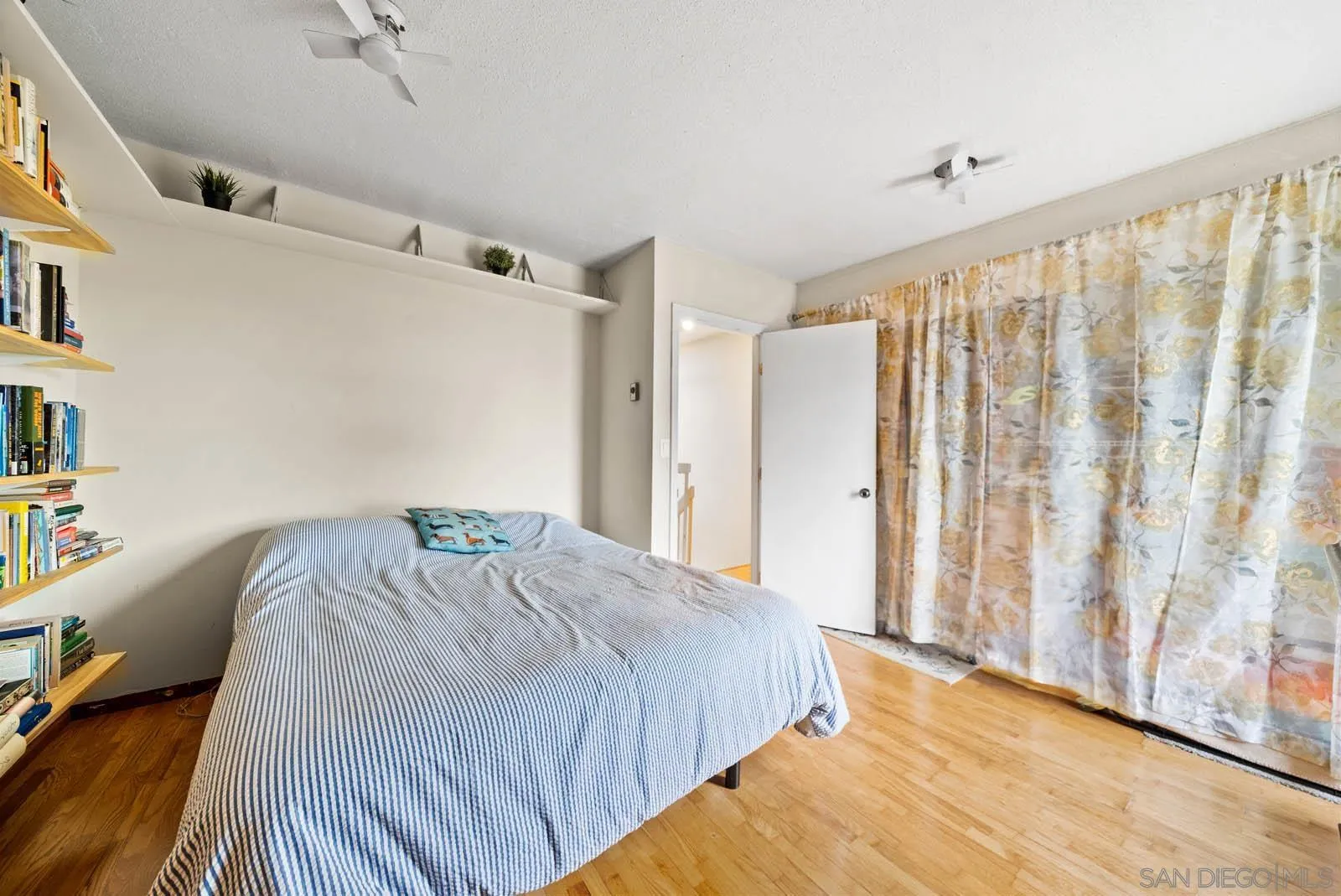 Photo #15: 250034799 Listing: Photo #15
