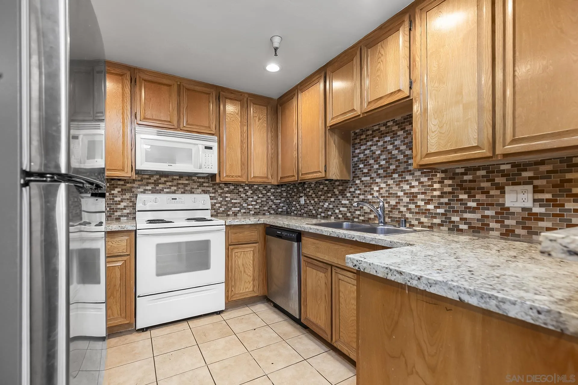 Photo #8: 250034813 Listing: Photo #8