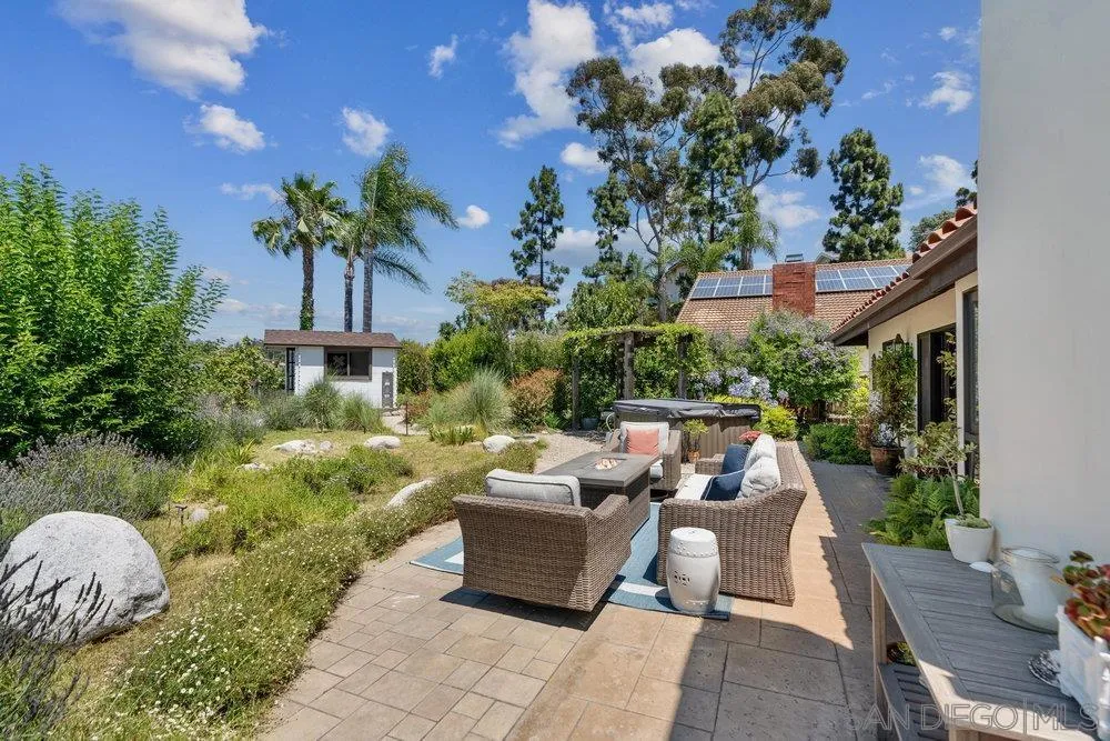 https://cdn.realtyfeed.com/cdn/127/250034814/8c9e471cd5052c8850665a75706a88a5.webp
