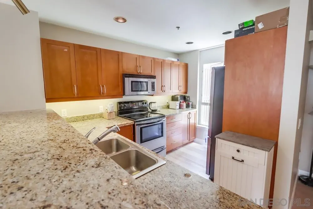Photo #5: 250034815 Listing 